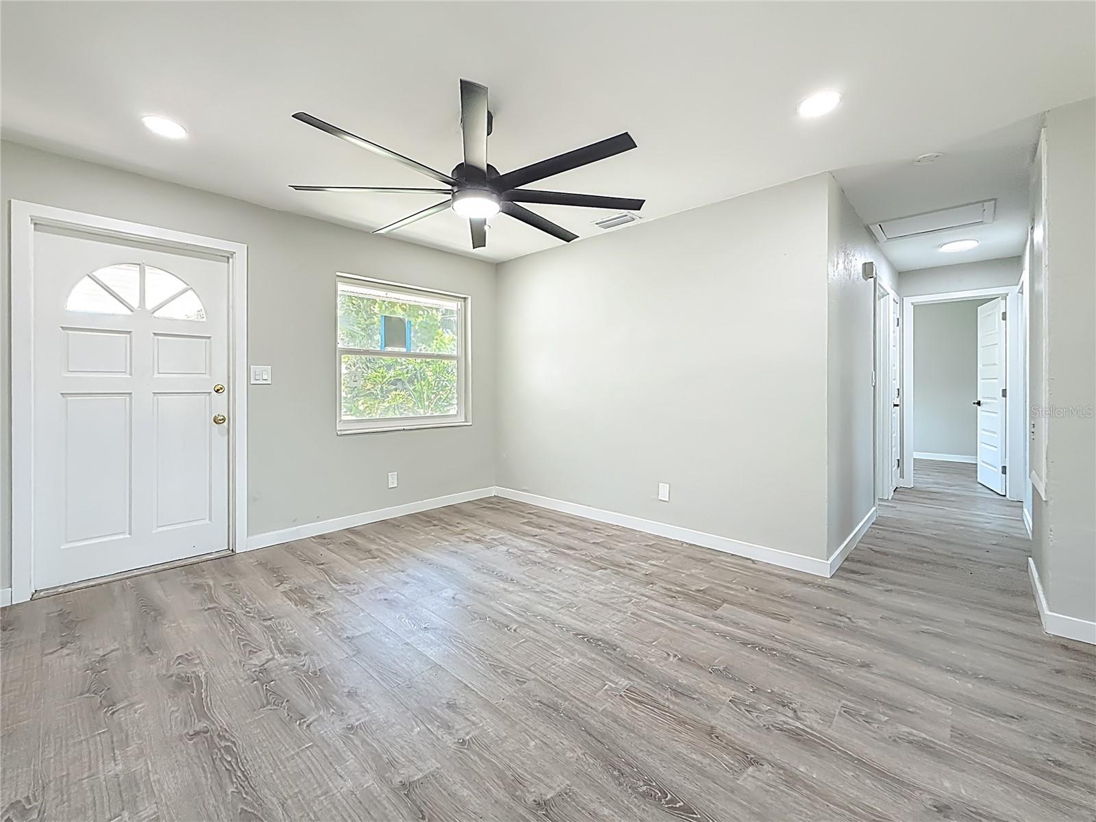 Image 15 of 81 For 5643 86th Avenue N