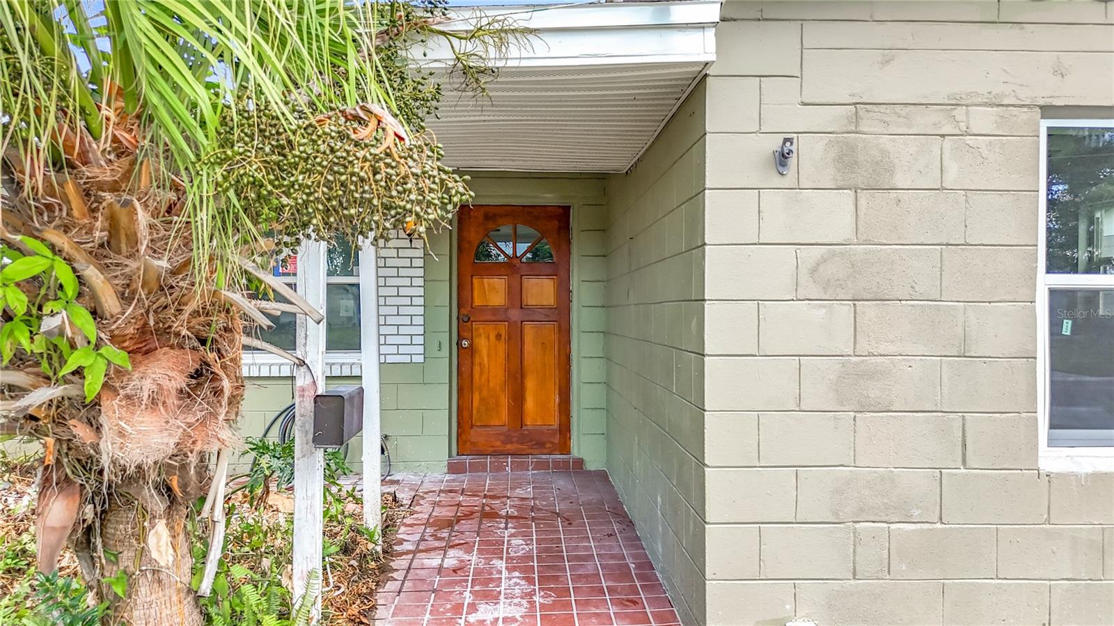 Image 2 of 81 For 5643 86th Avenue N