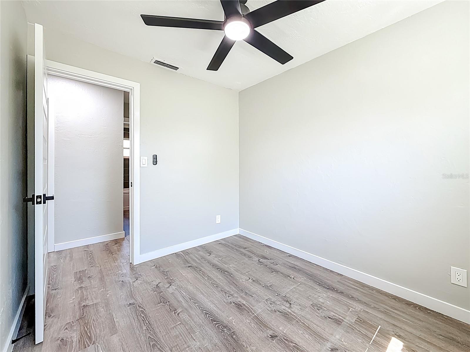 Image 22 of 81 For 5643 86th Avenue N