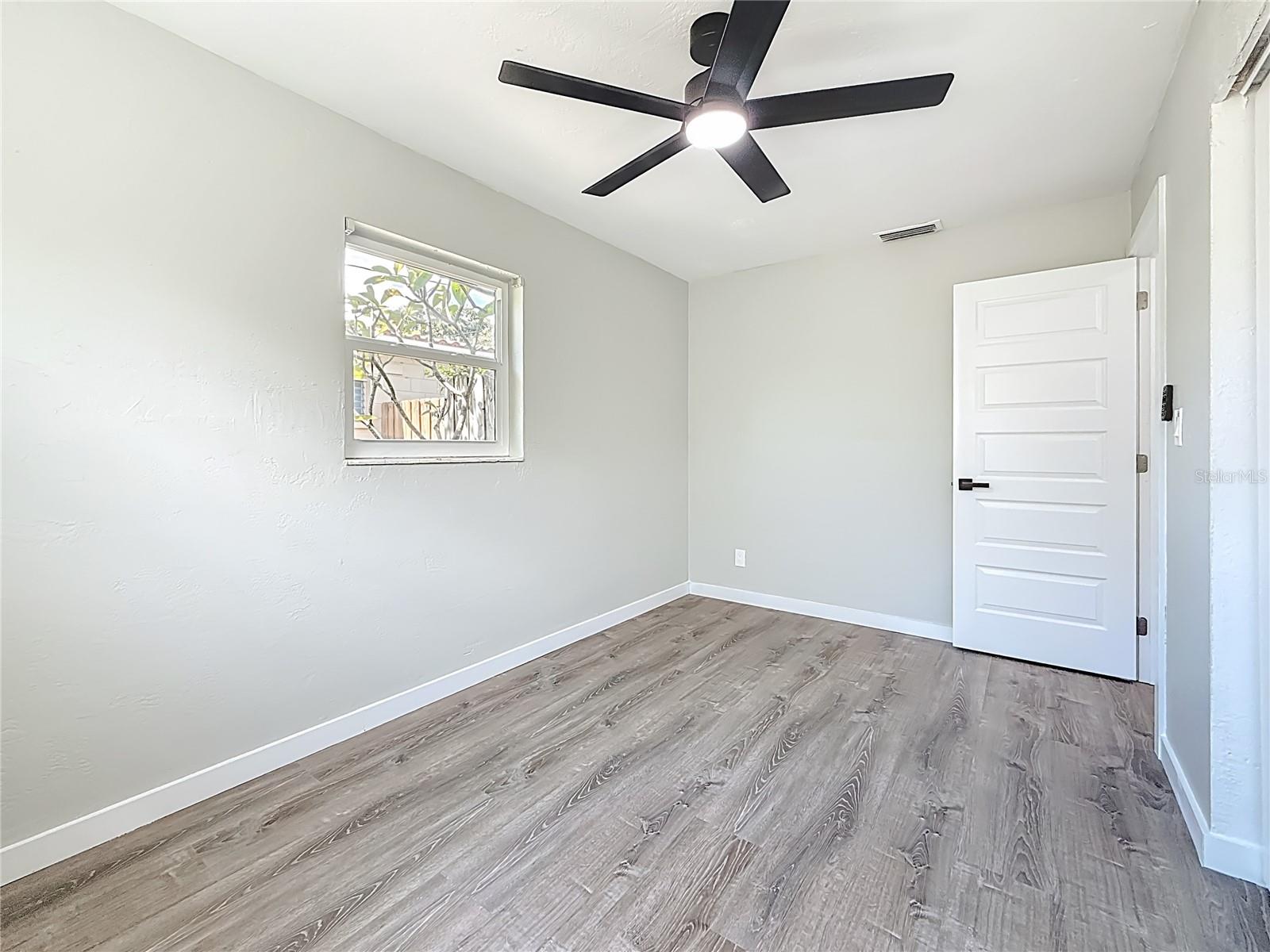 Image 27 of 81 For 5643 86th Avenue N