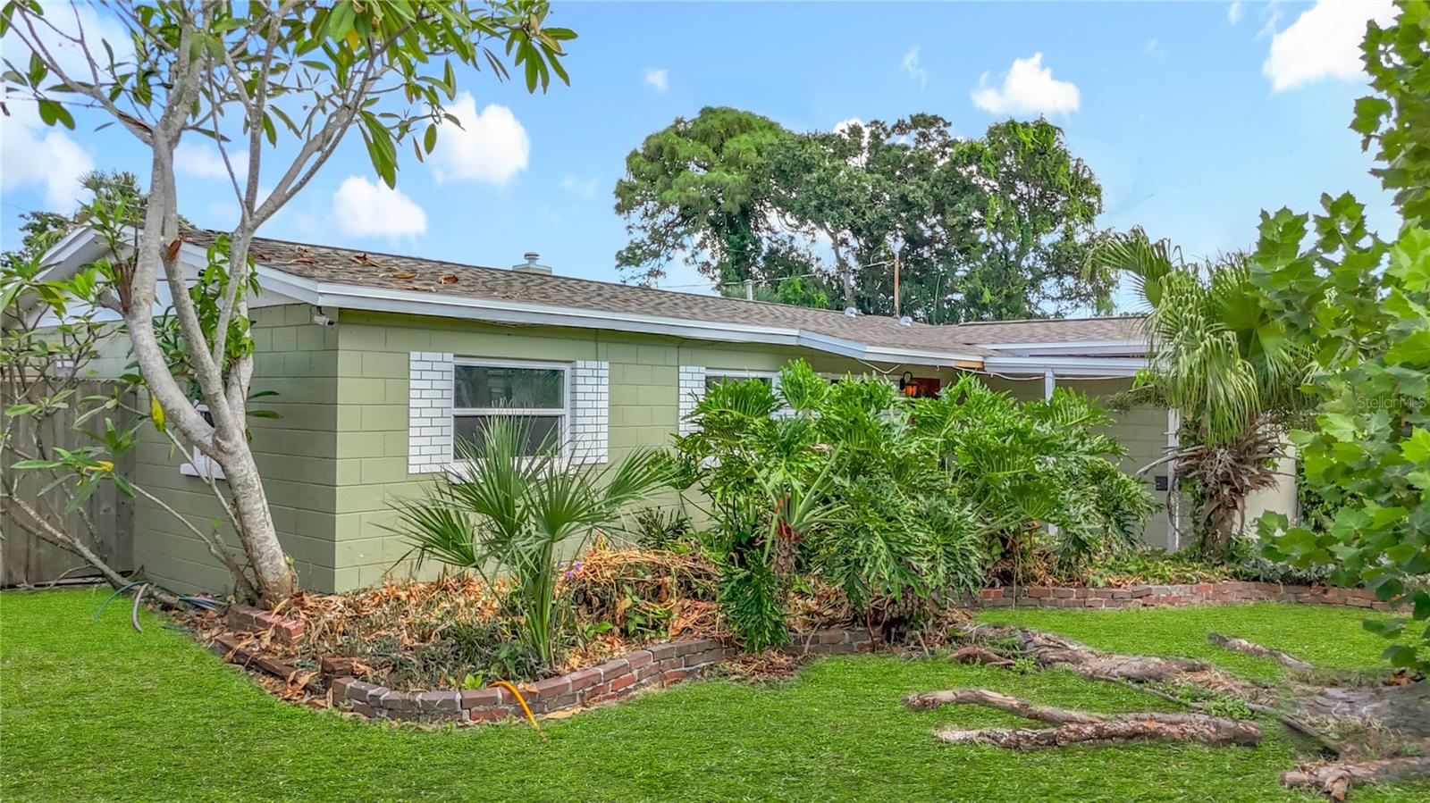 Image 50 of 81 For 5643 86th Avenue N