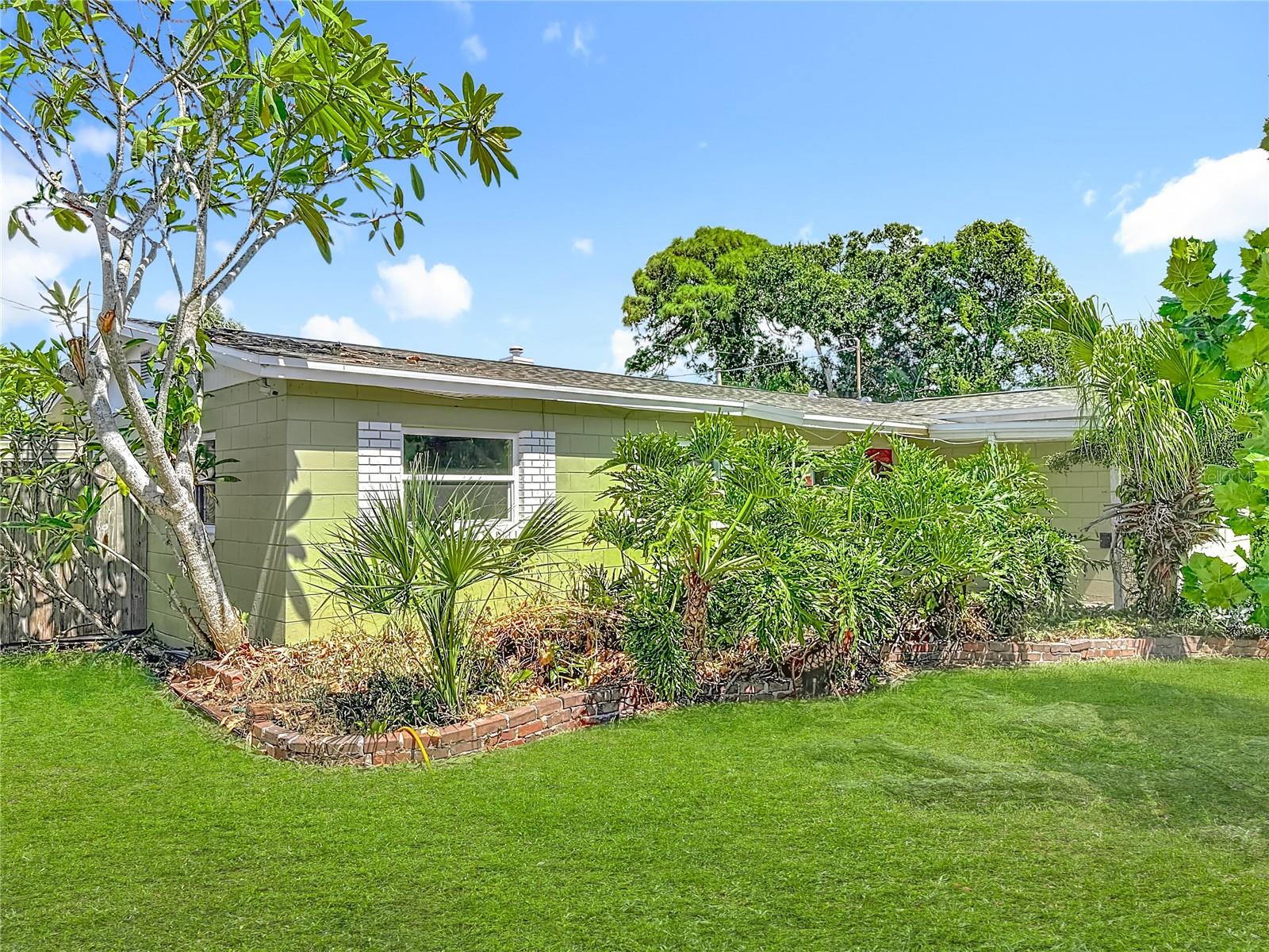 Image 51 of 81 For 5643 86th Avenue N