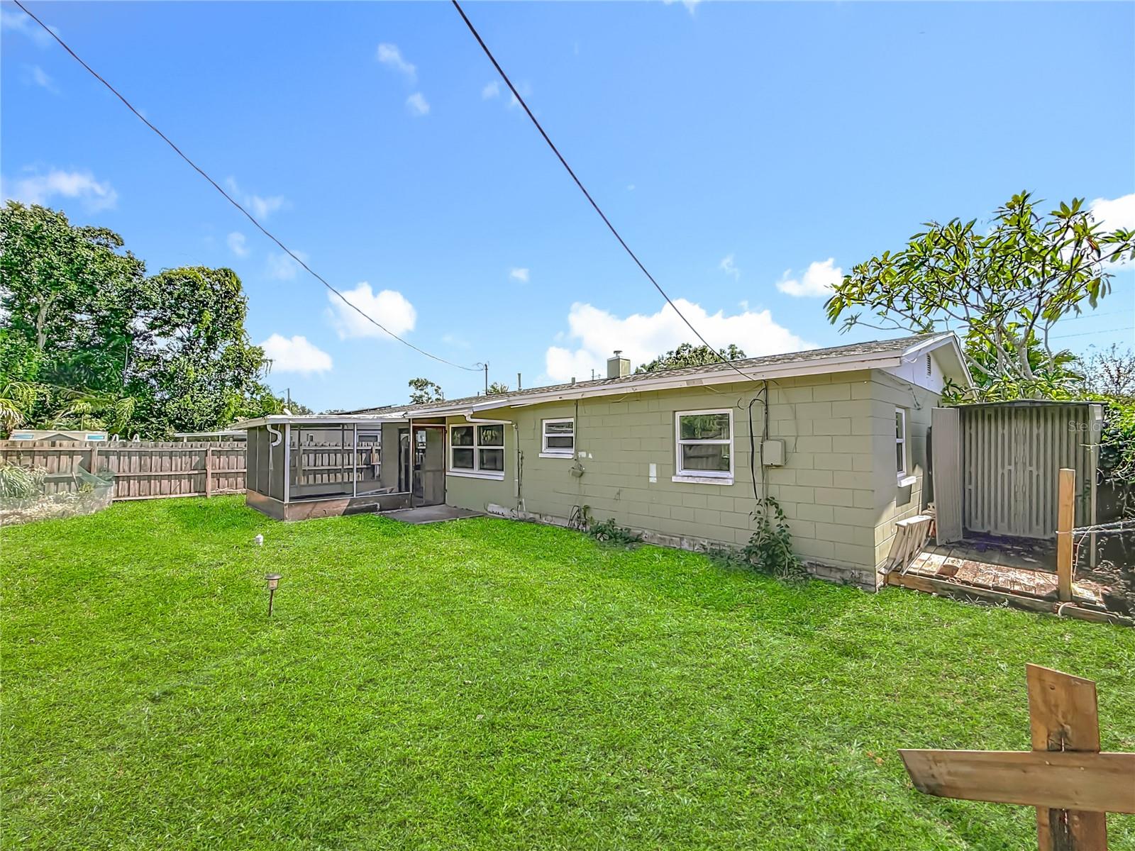Image 55 of 81 For 5643 86th Avenue N