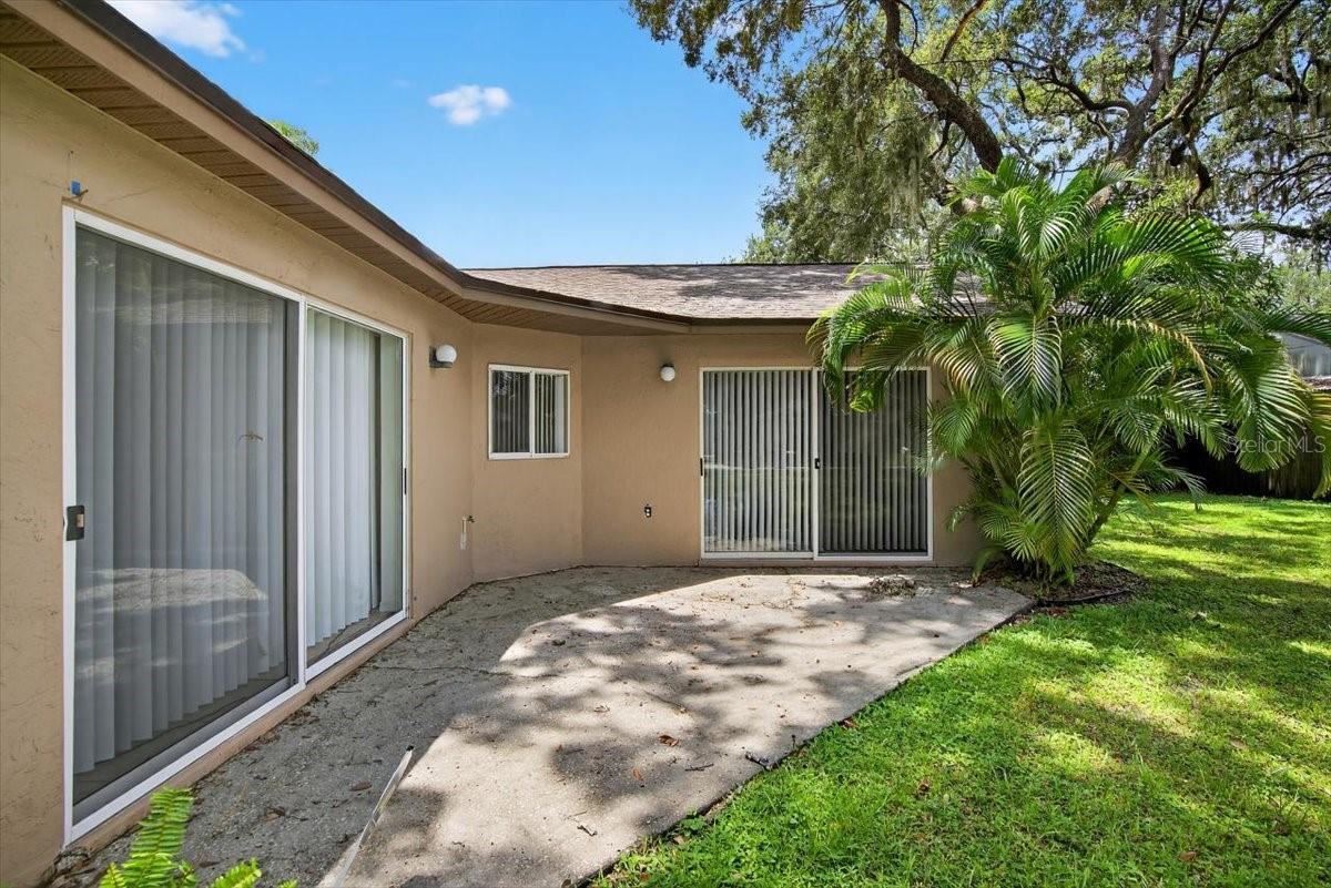 Listing photo id 63 for 1701 Staysail Drive