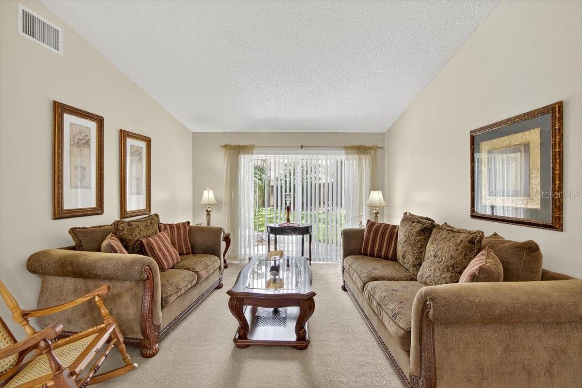 Listing photo id 6 for 1701 Staysail Drive