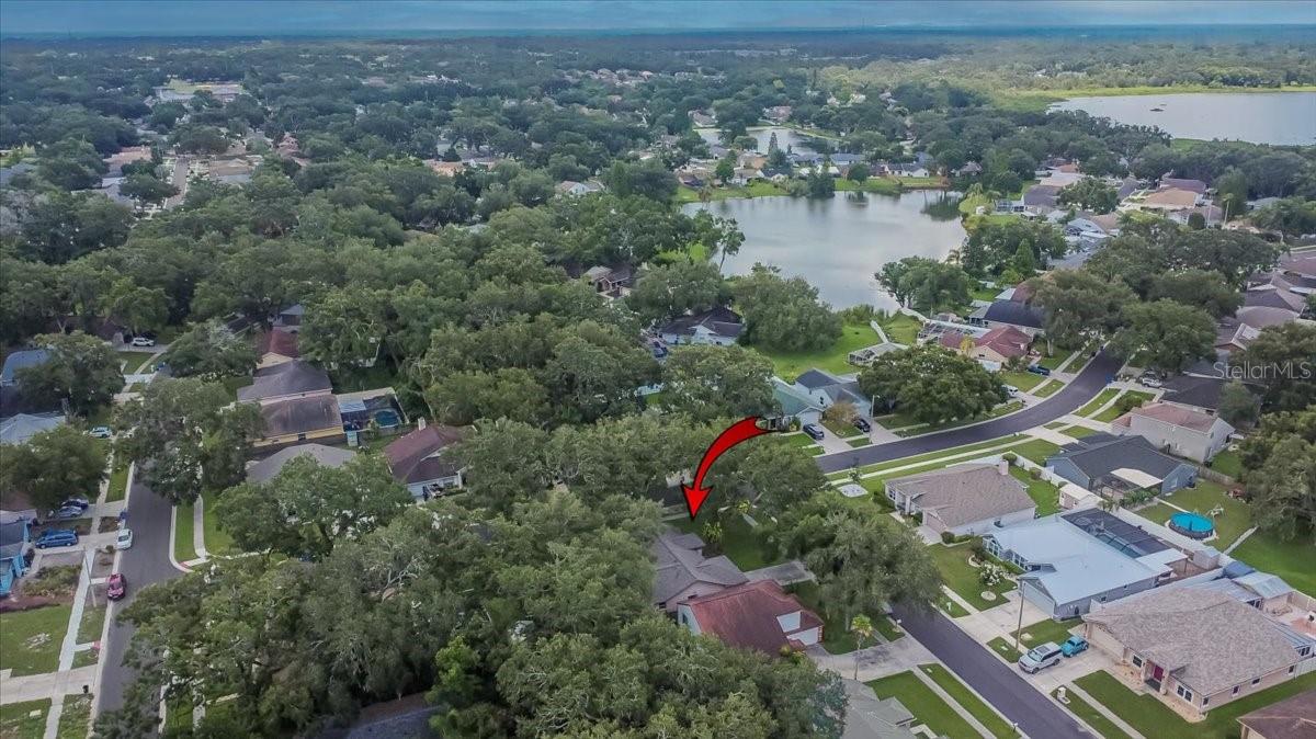 Listing photo id 84 for 1701 Staysail Drive