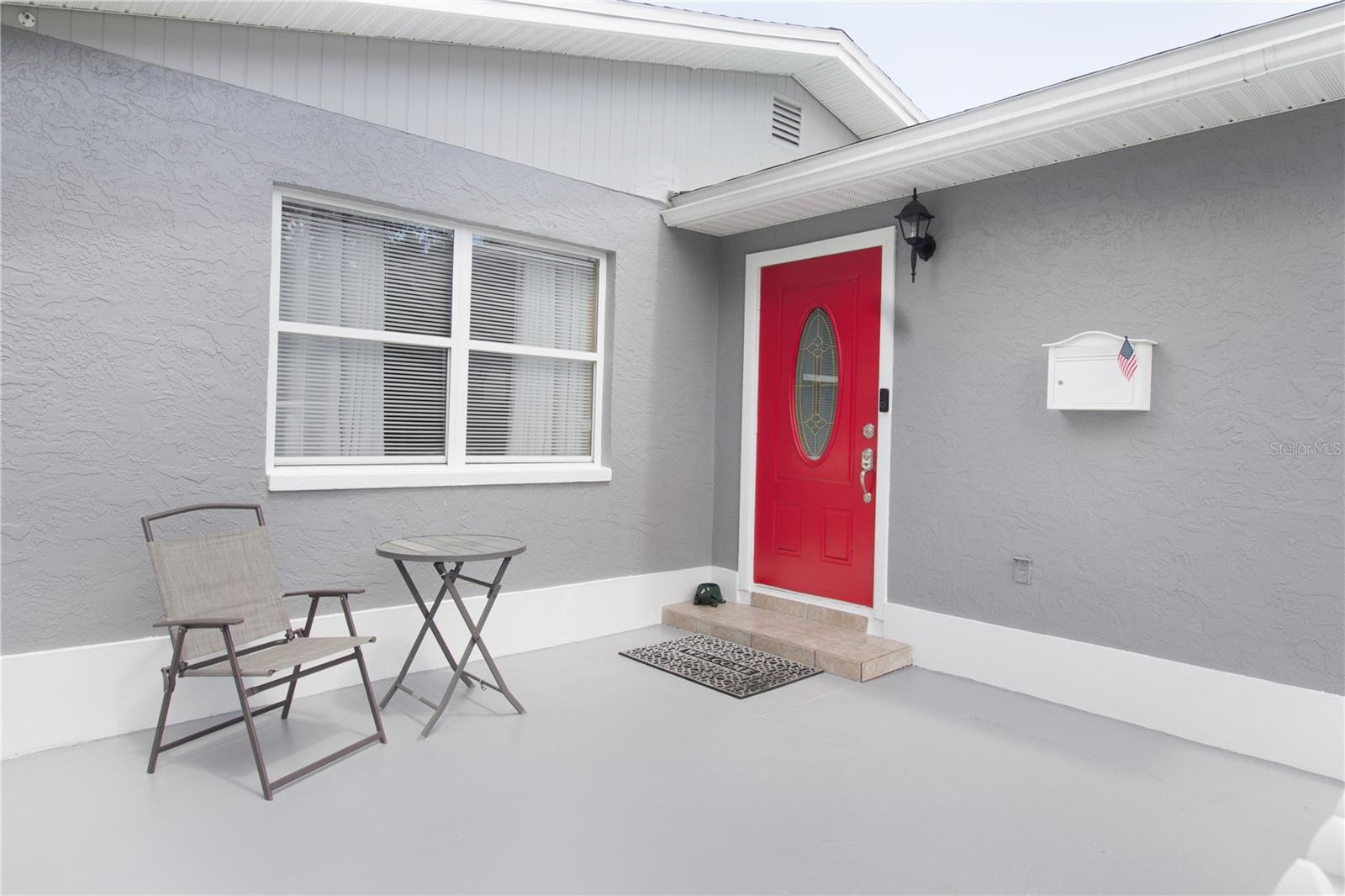 Image 26 of 38 For 527 Glenoak Street N