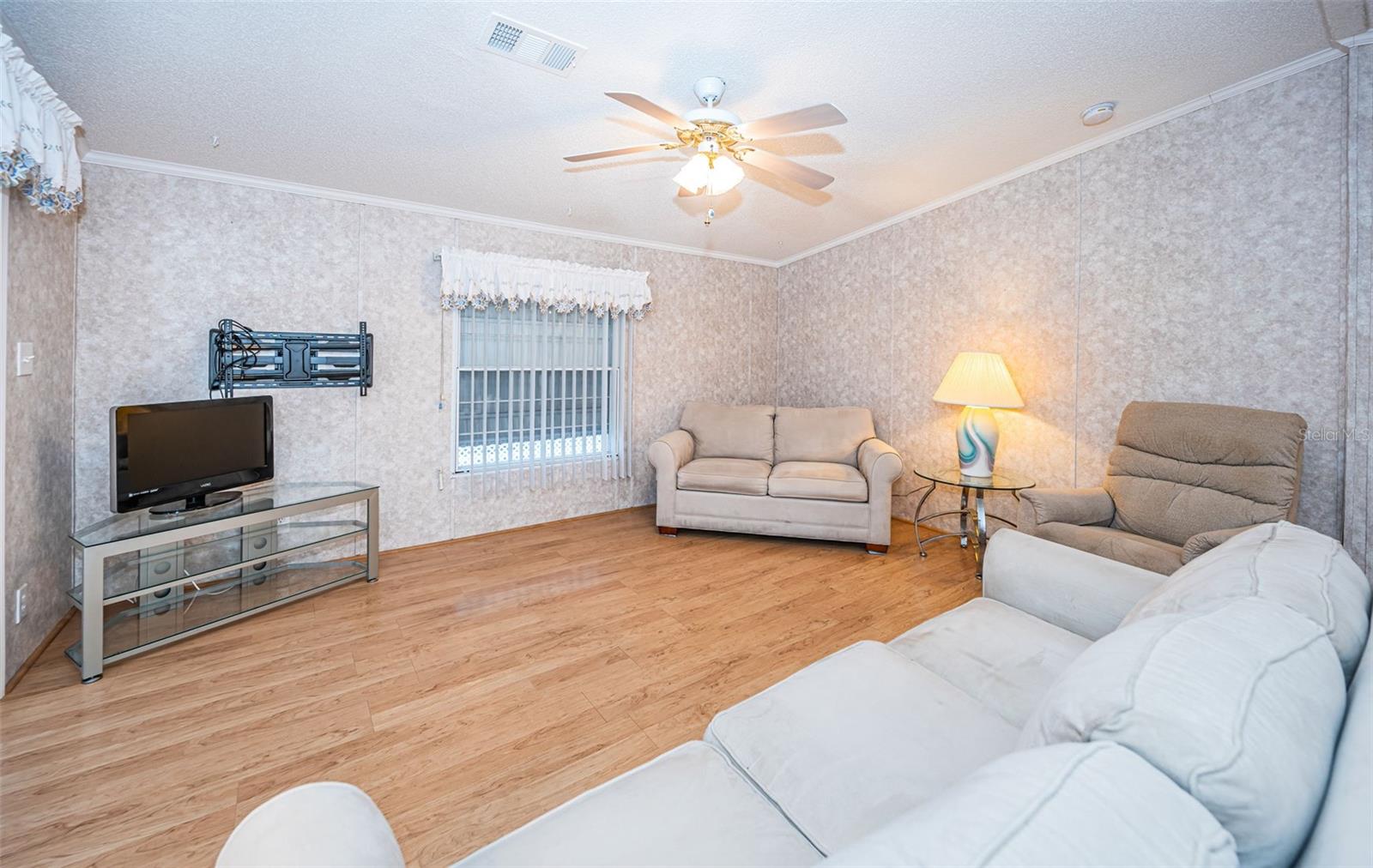 Image 16 of 62 For 3536 Kauna Point Drive