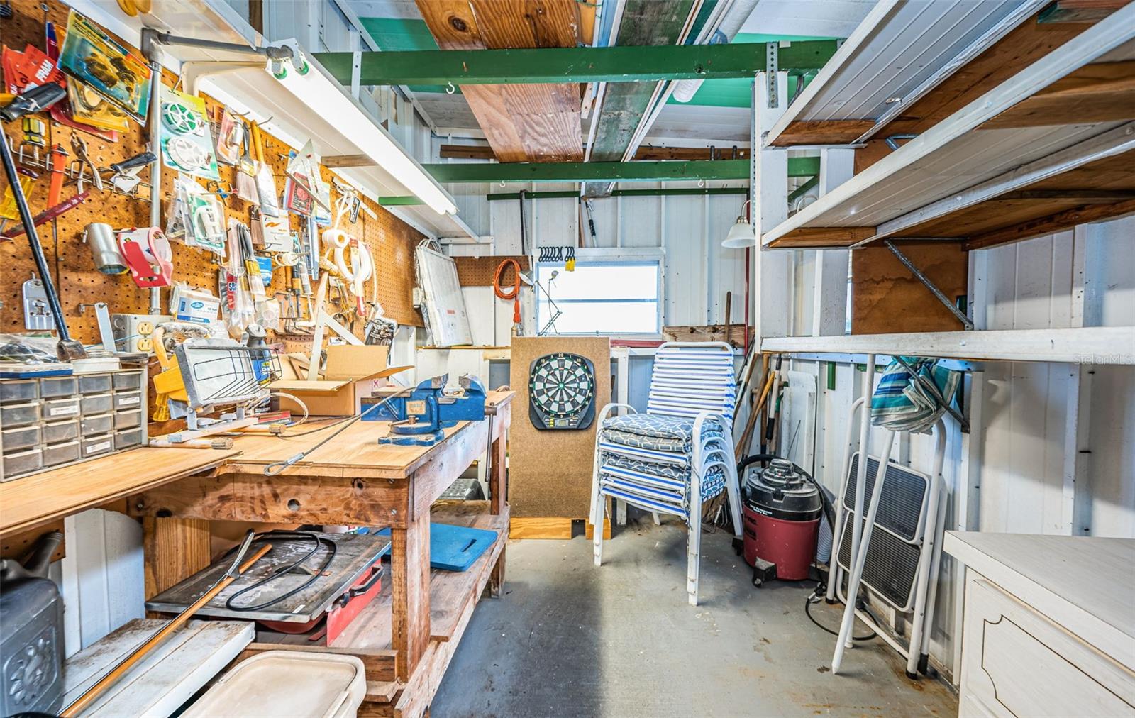 Image 40 of 62 For 3536 Kauna Point Drive