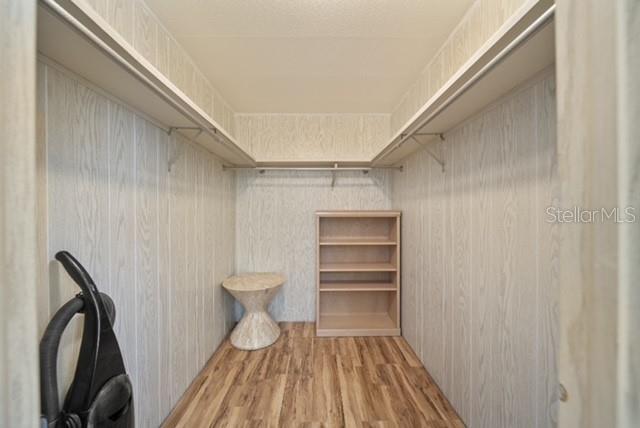 Image 14 of 24 For 10442 Gazebo Drive