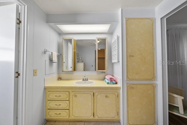 Image 16 of 24 For 10442 Gazebo Drive