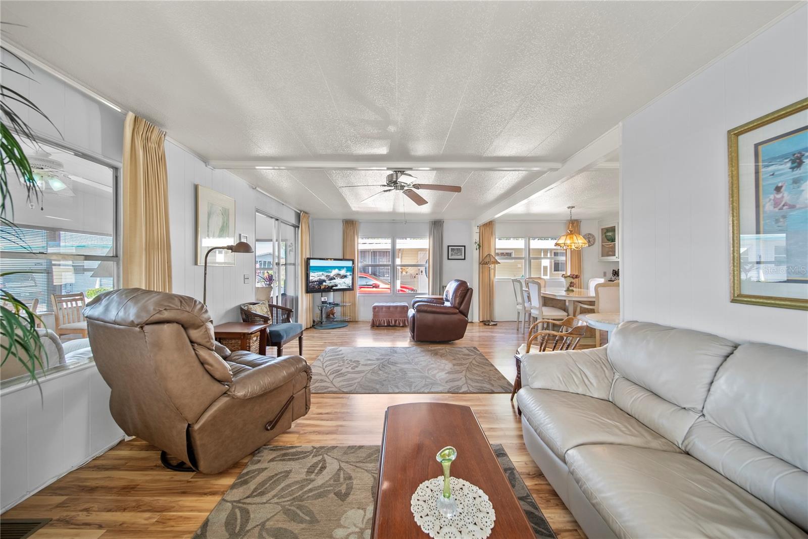 Image 7 of 24 For 10442 Gazebo Drive