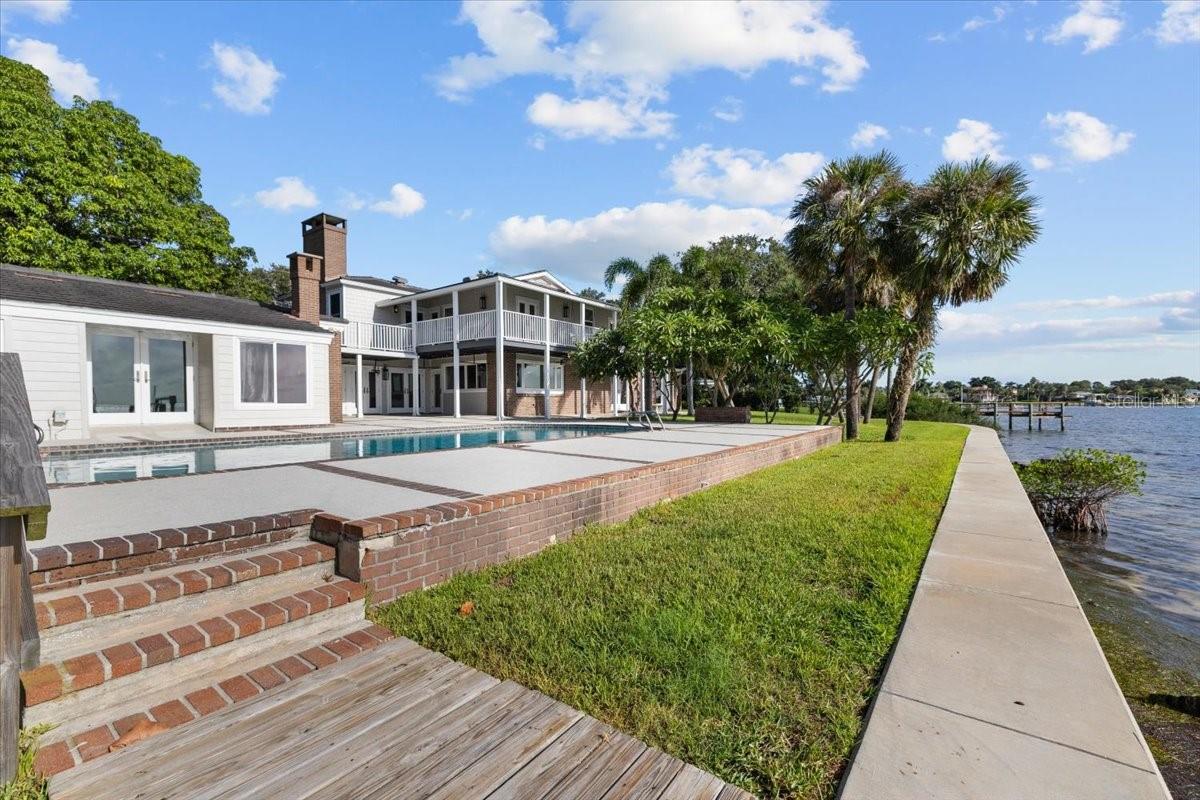 Image 13 of 93 For 6620 Colony Drive S