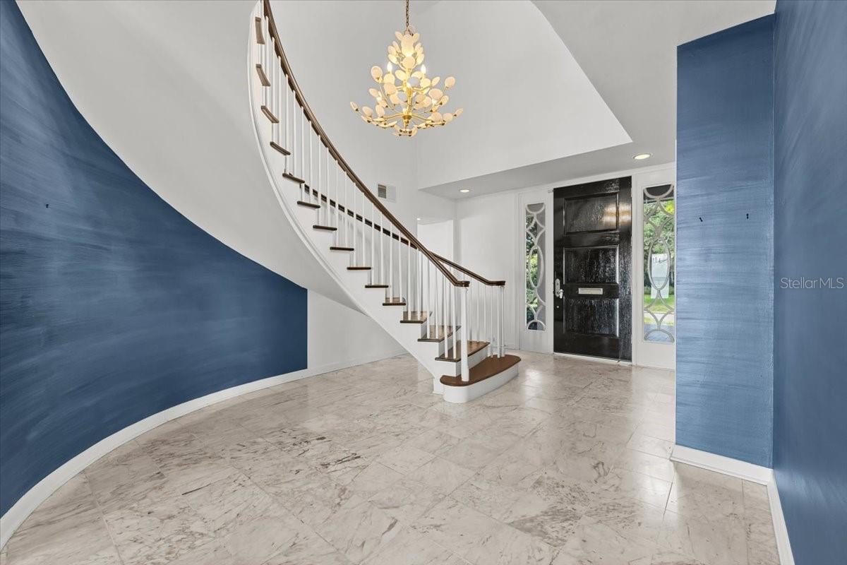 Image 43 of 93 For 6620 Colony Drive S