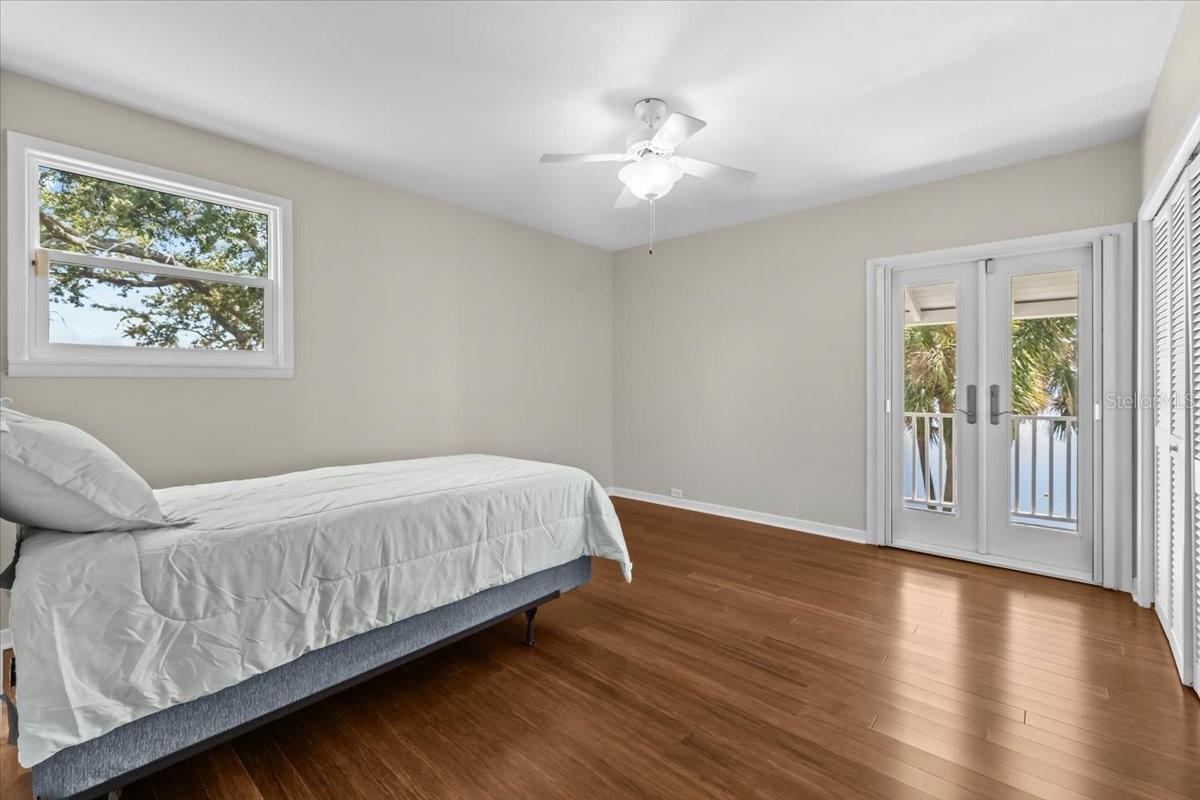 Image 58 of 93 For 6620 Colony Drive S
