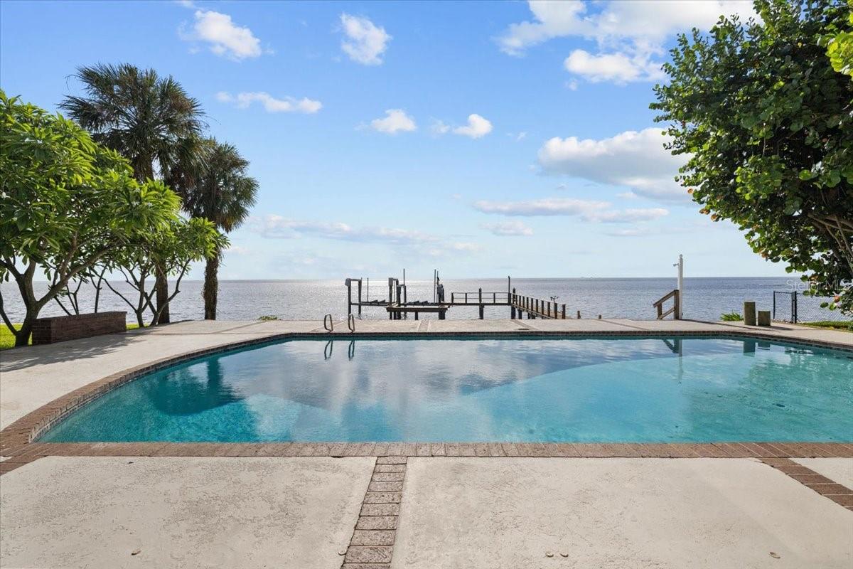 Image 65 of 93 For 6620 Colony Drive S
