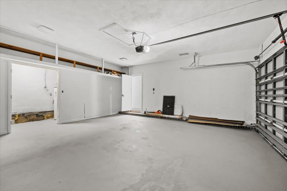 Image 73 of 93 For 6620 Colony Drive S