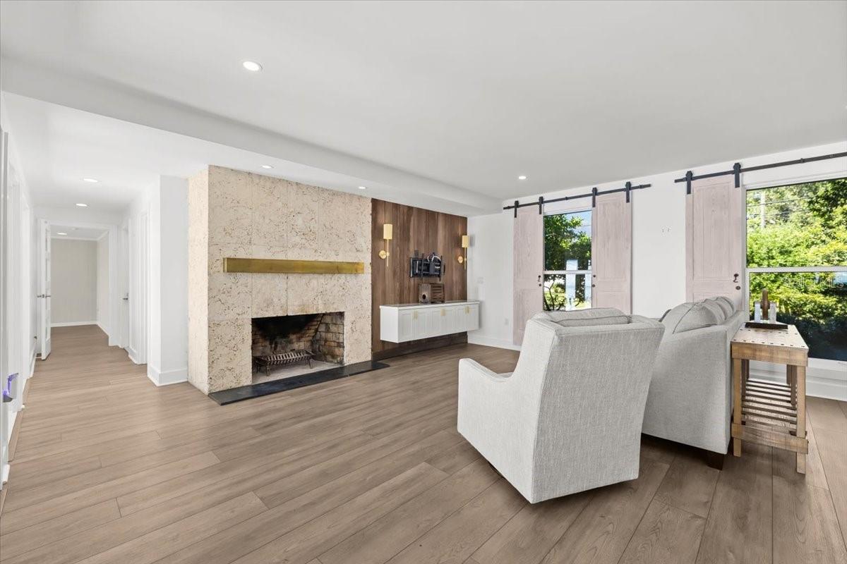 Image 79 of 93 For 6620 Colony Drive S
