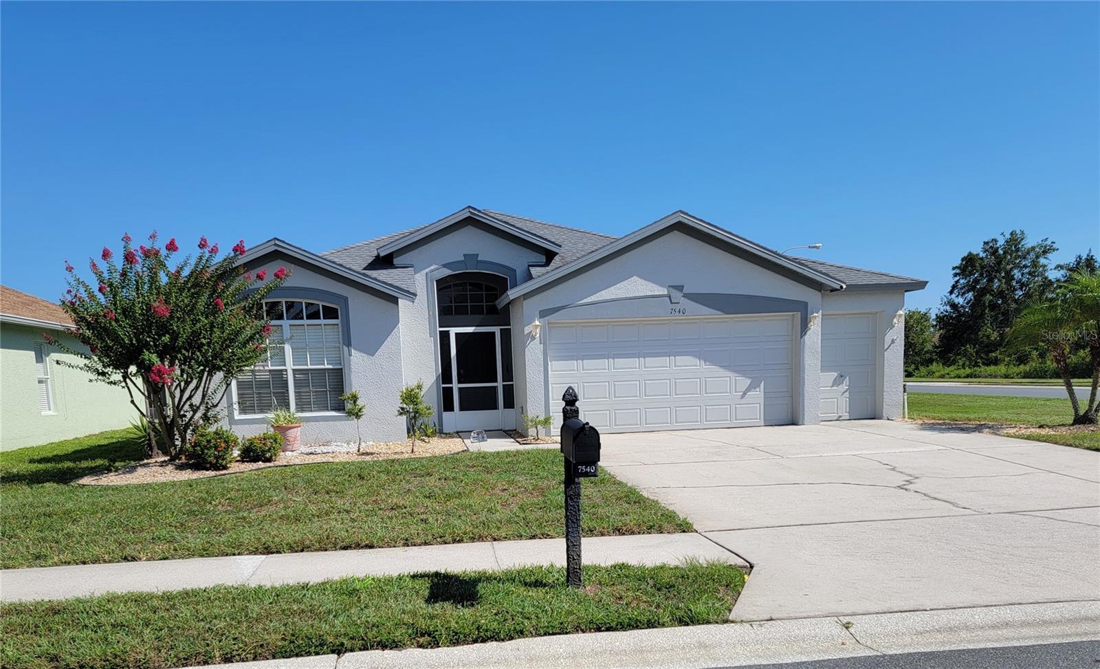 Details for 7540 Kinnow Court, LAND O LAKES, FL 34637