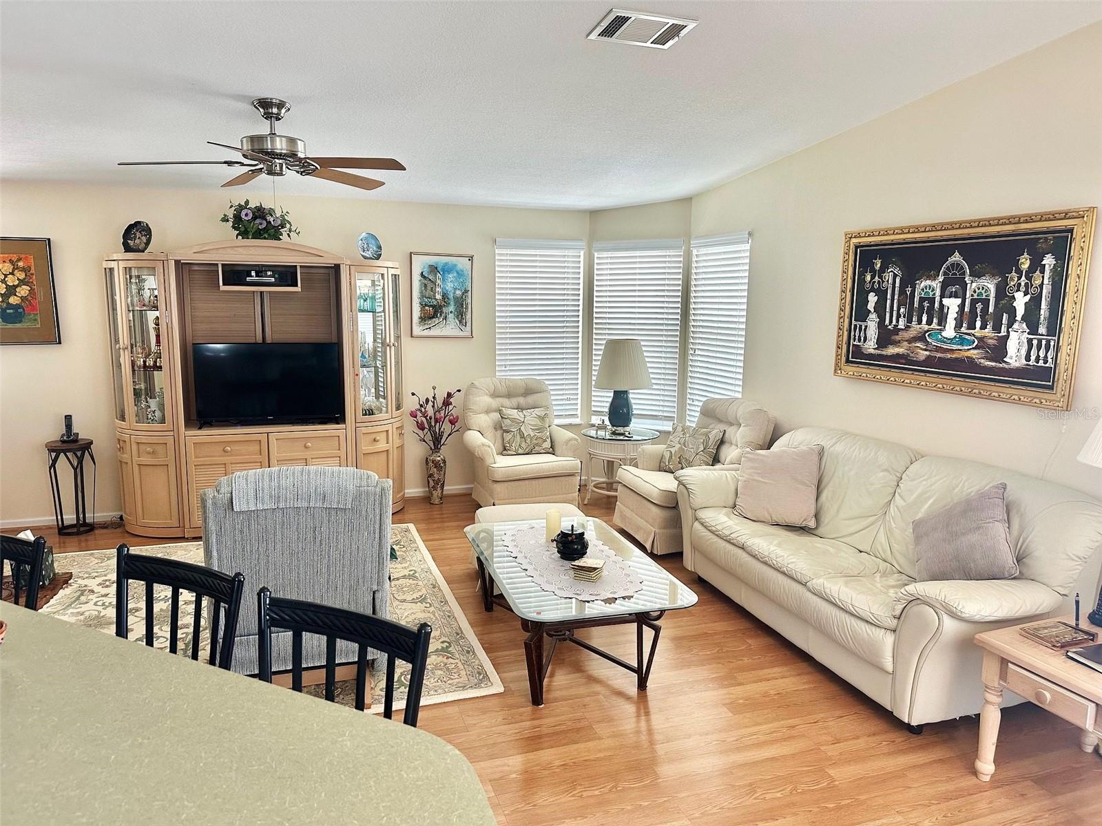 Image 6 of 19 For 9790 66th Street N 391