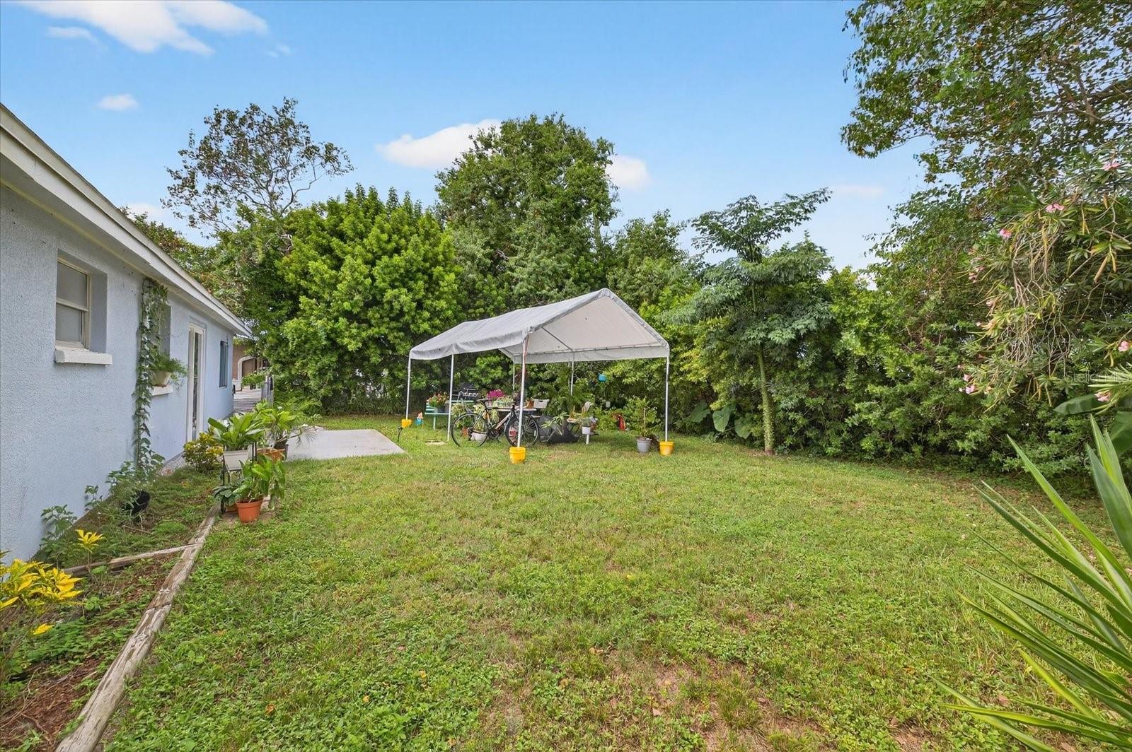 Image 27 of 40 For 7811 Fox Hollow Drive