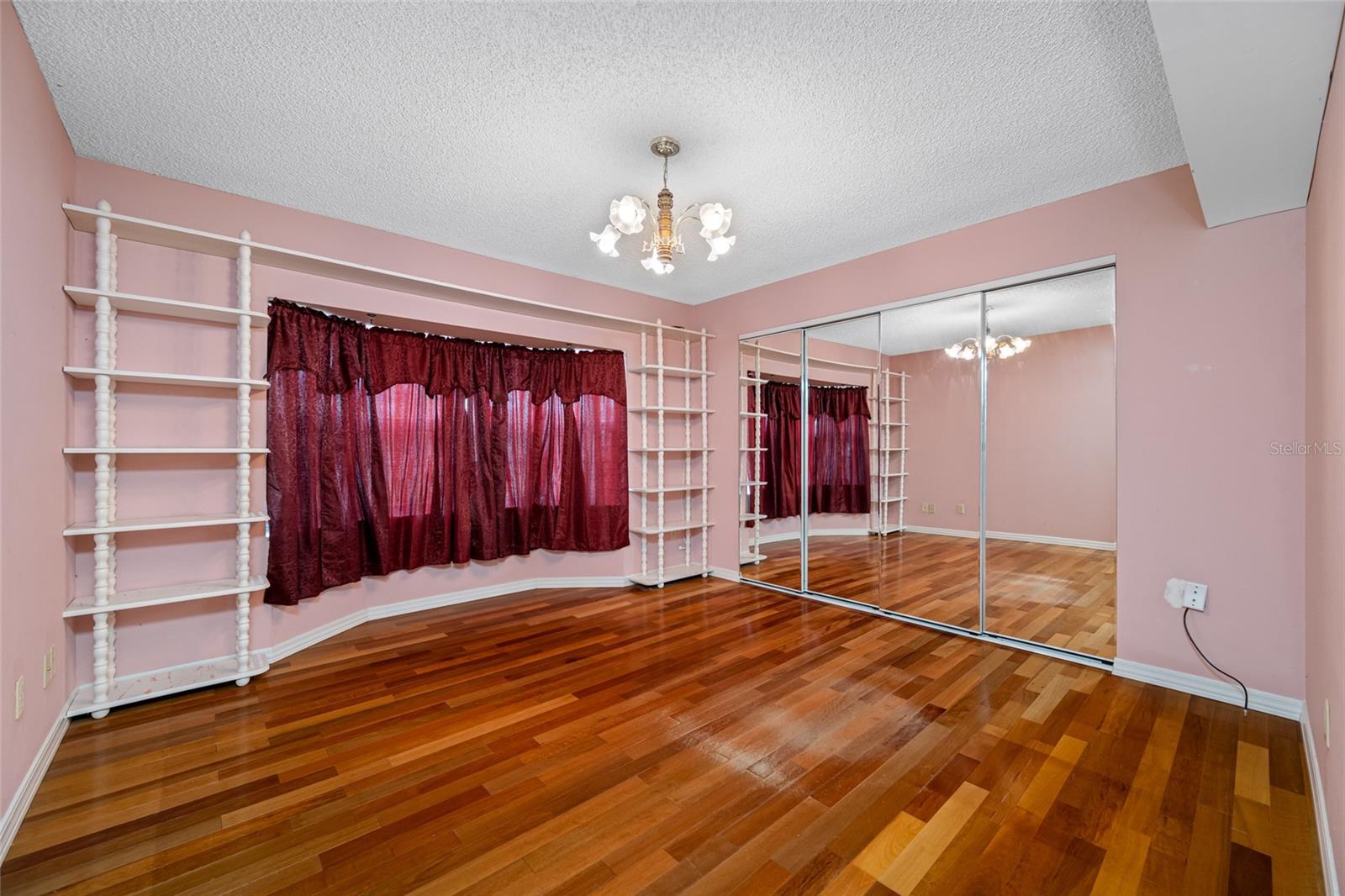 Image 53 of 86 For 501 2nd Avenue Se
