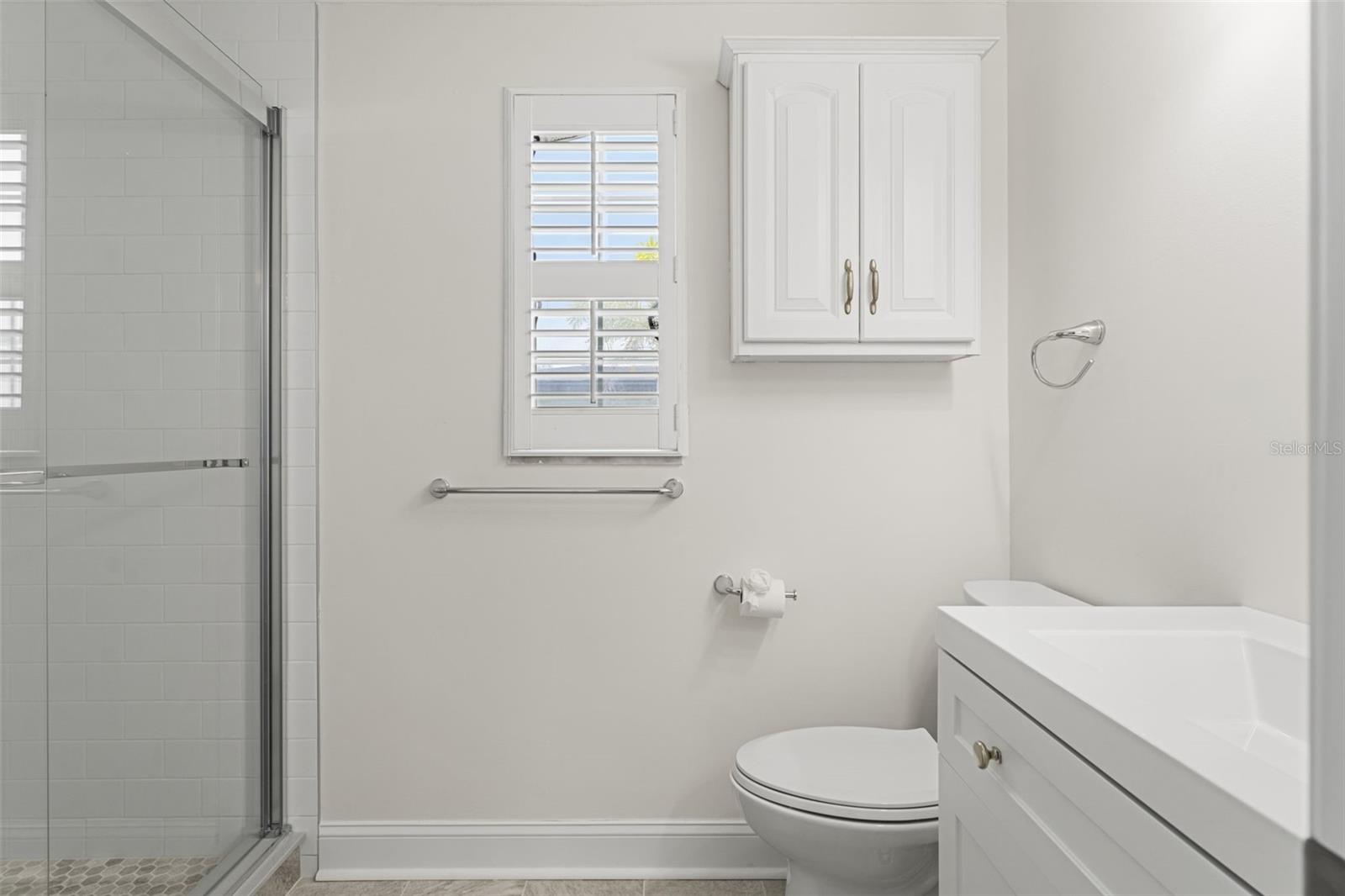 Image 21 of 56 For 505 Oakwood Boulevard