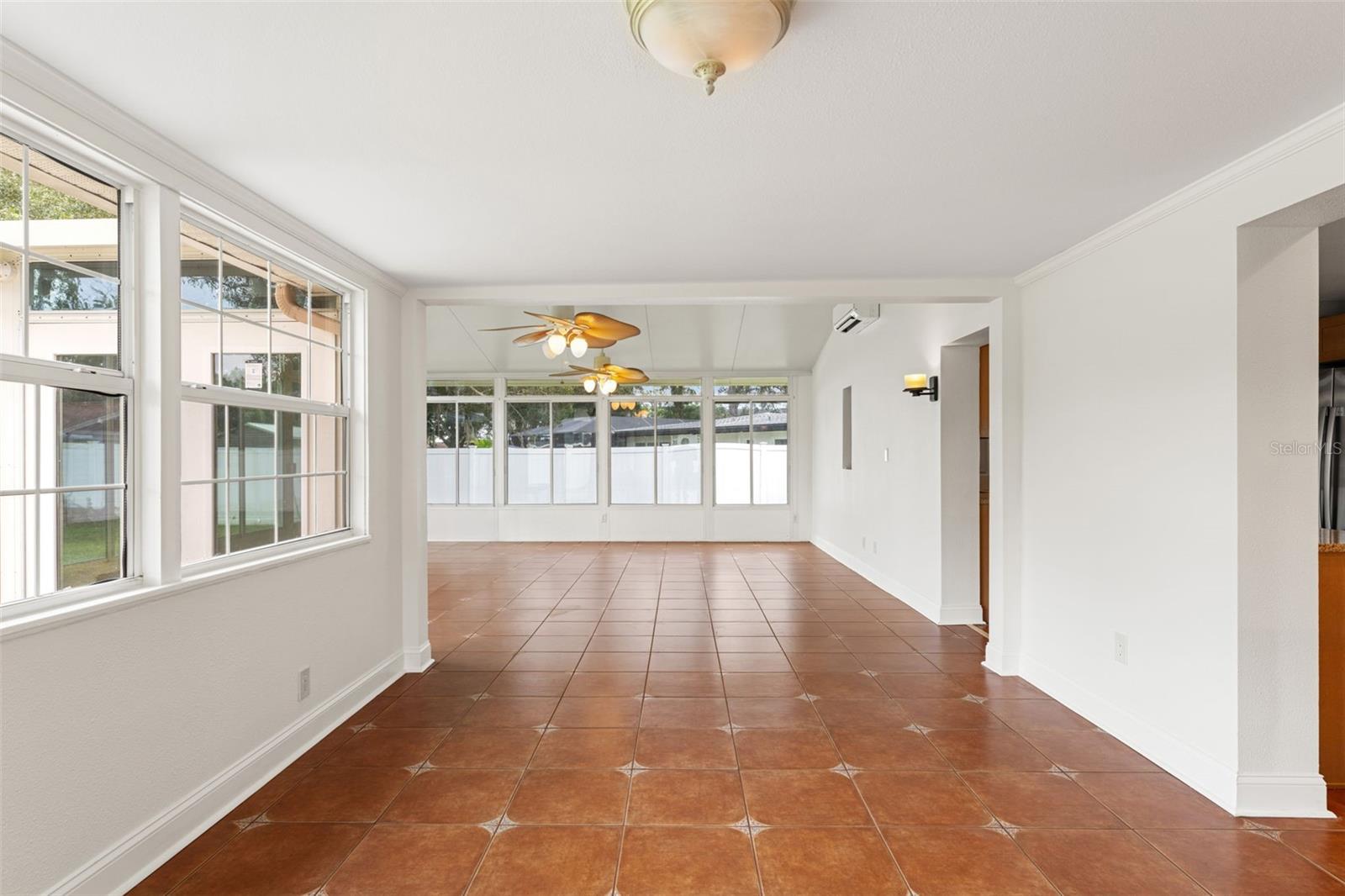 Image 26 of 56 For 505 Oakwood Boulevard