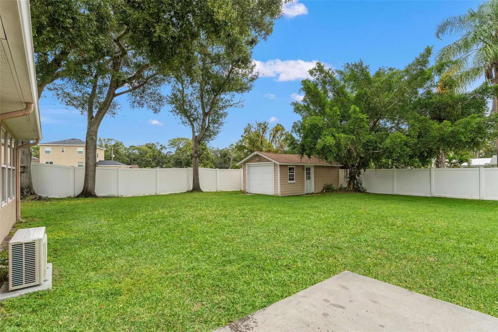 Image 40 of 56 For 505 Oakwood Boulevard