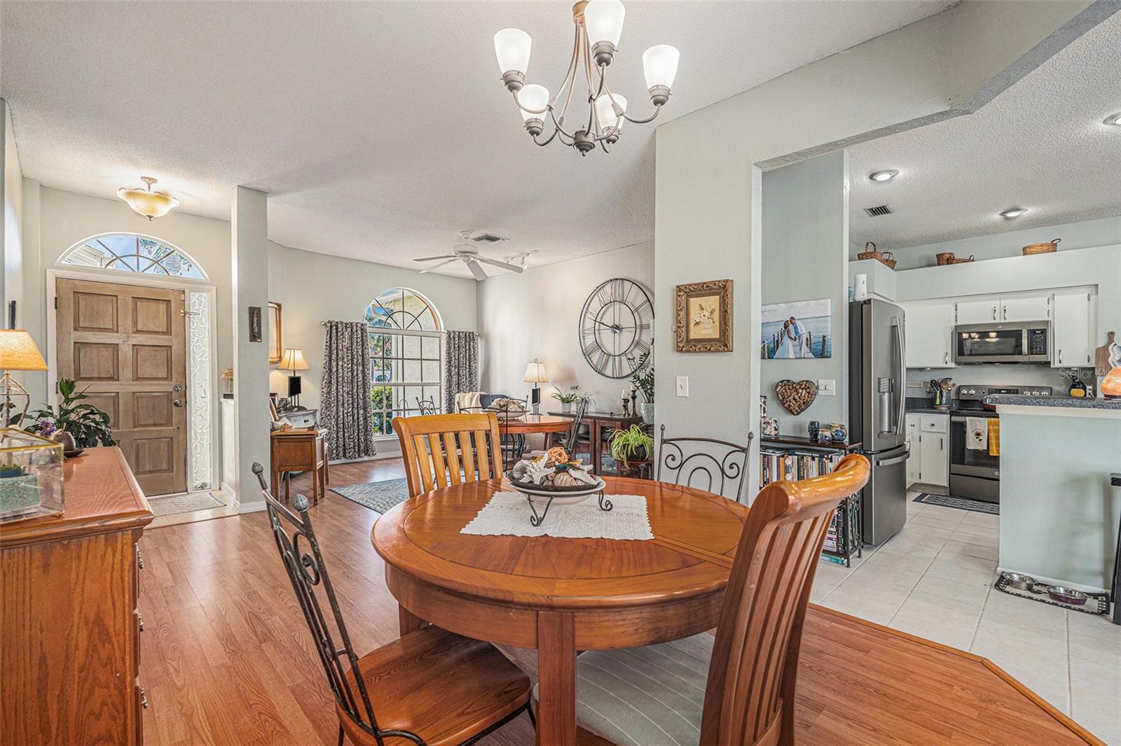 Listing photo id 13 for 2009 Natrona Court