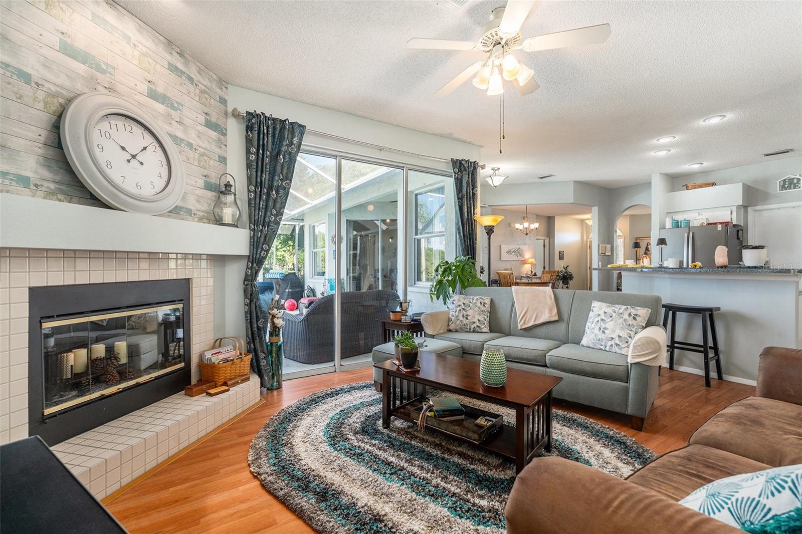 Listing photo id 4 for 2009 Natrona Court