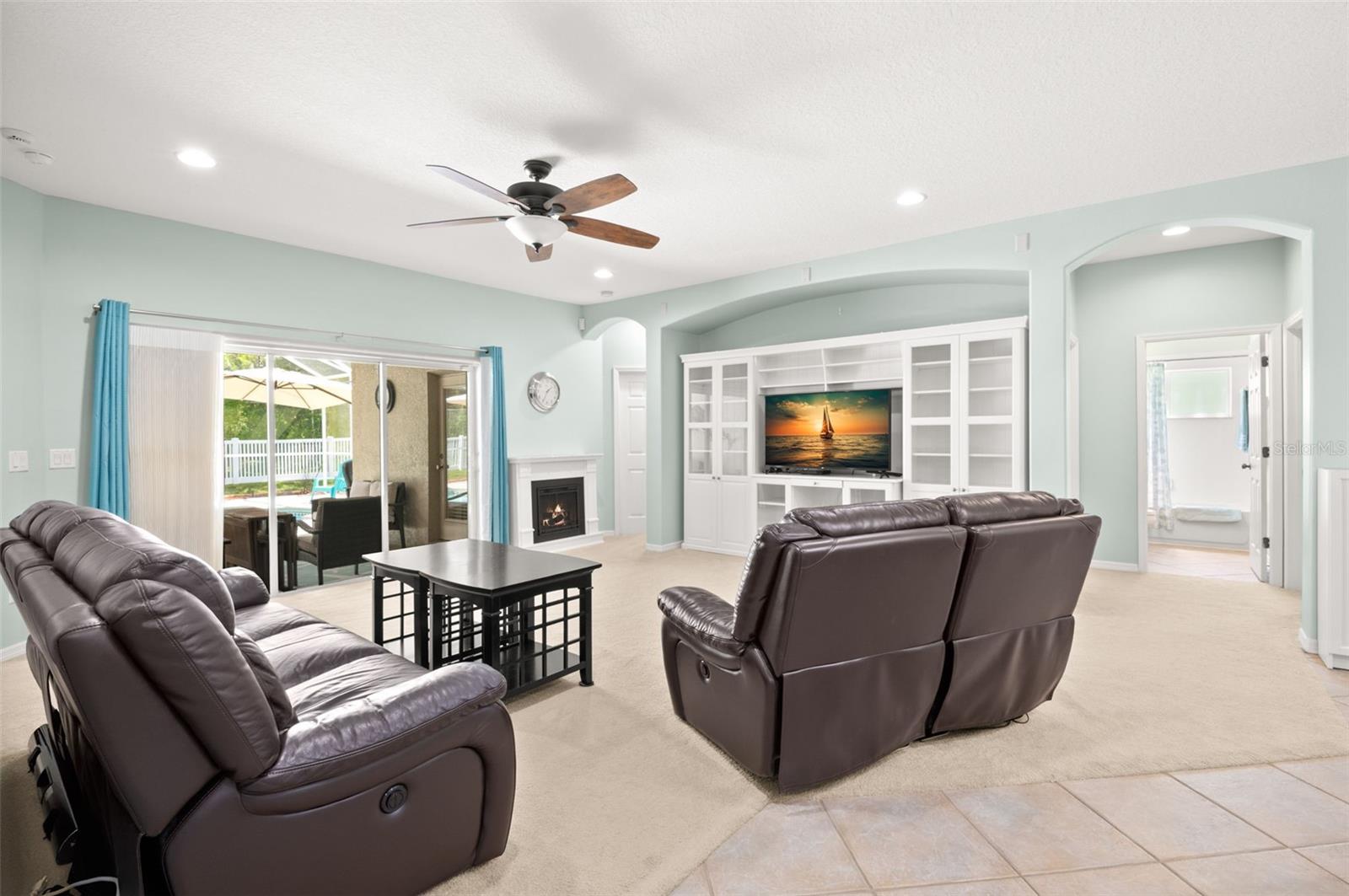 Image 19 of 65 For 1209 Emerald Hill Way
