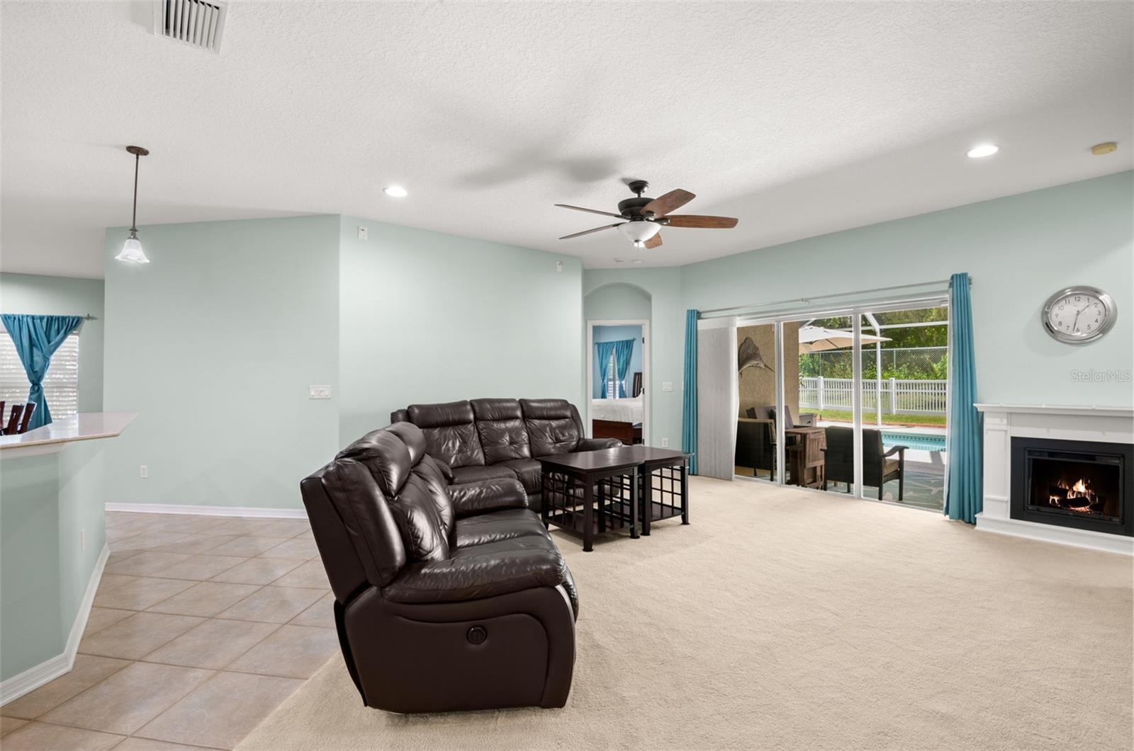 Image 21 of 65 For 1209 Emerald Hill Way