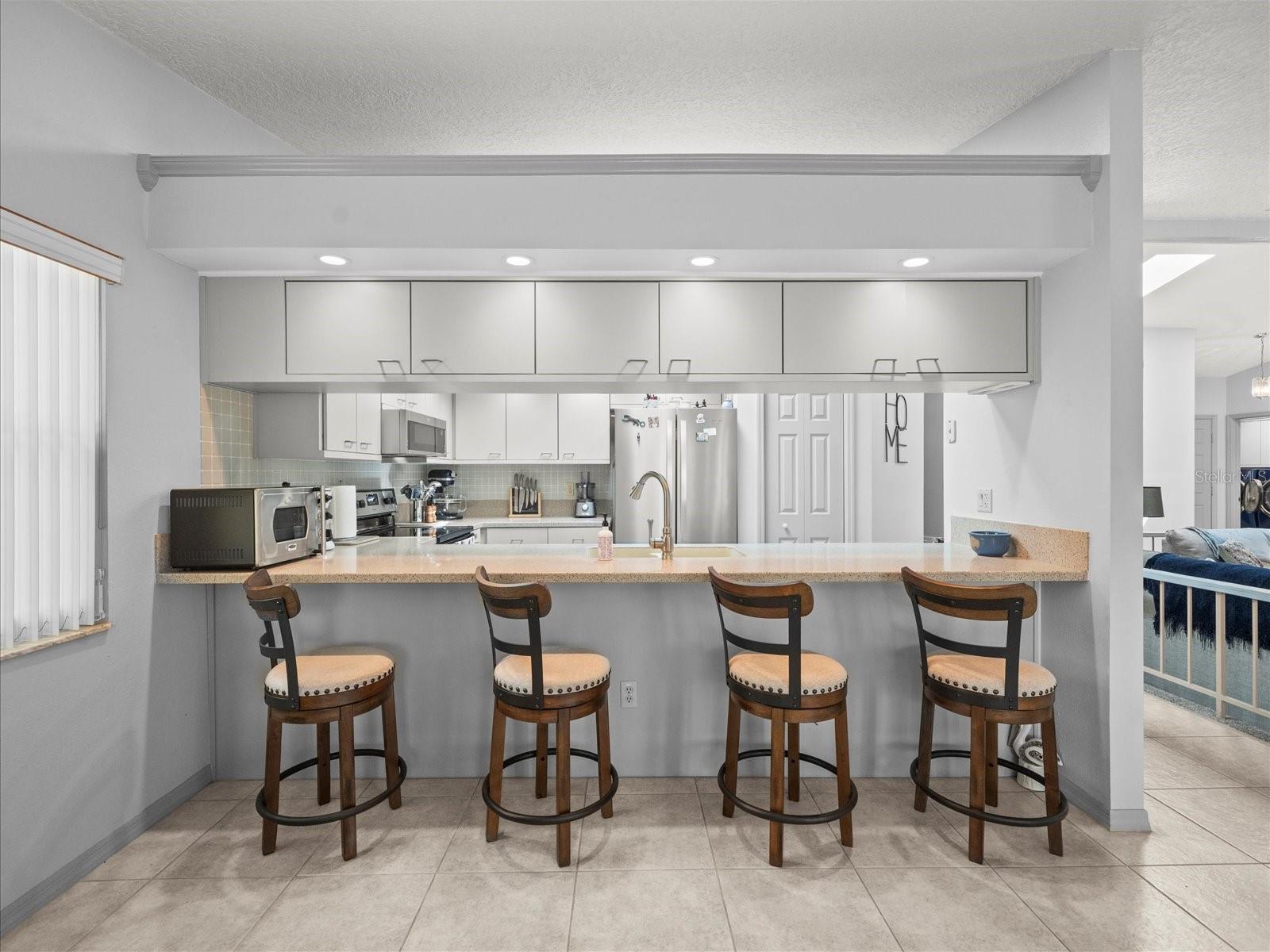 Image 16 of 43 For 2097 Whitewood Avenue