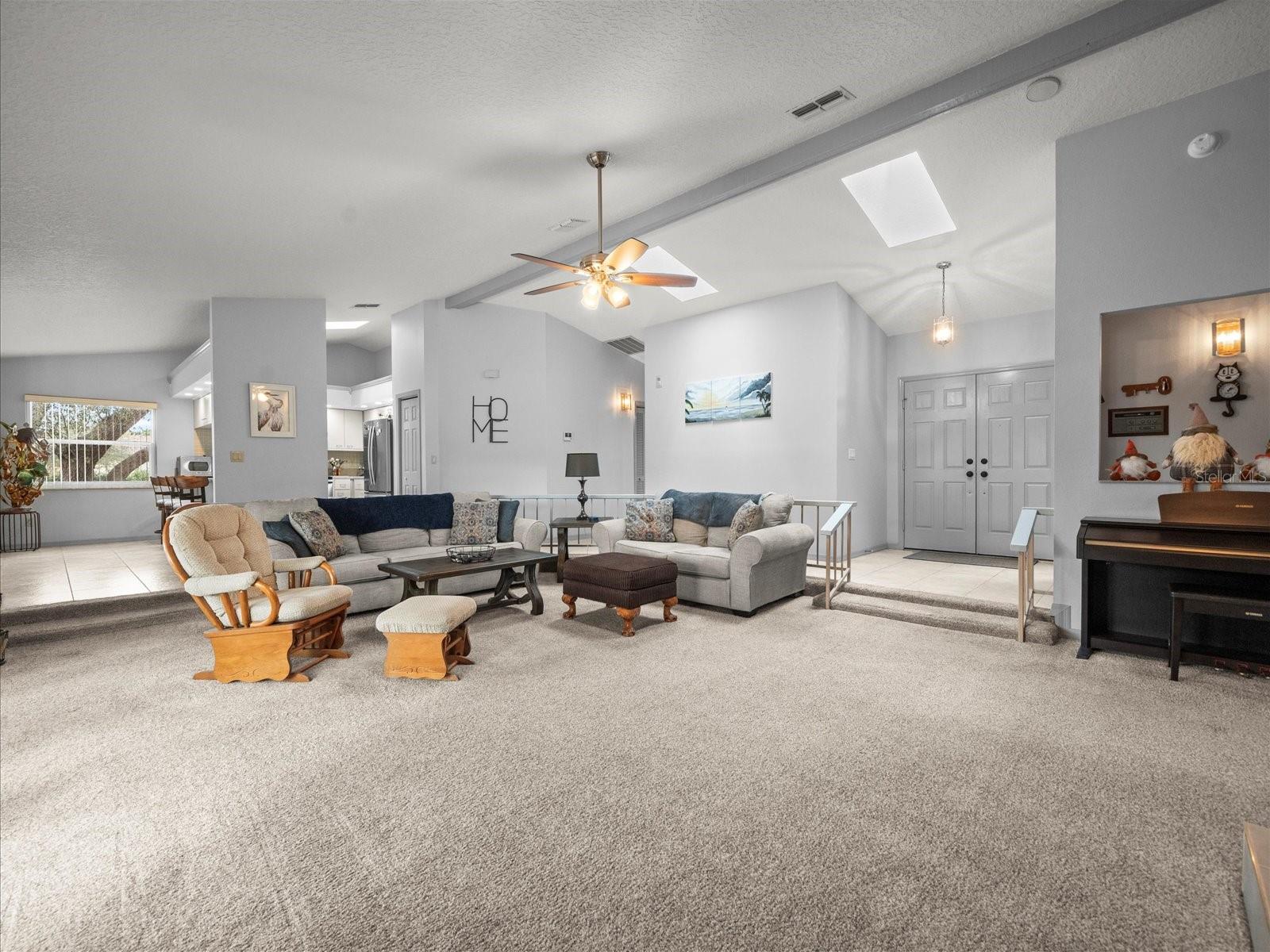 Image 19 of 43 For 2097 Whitewood Avenue