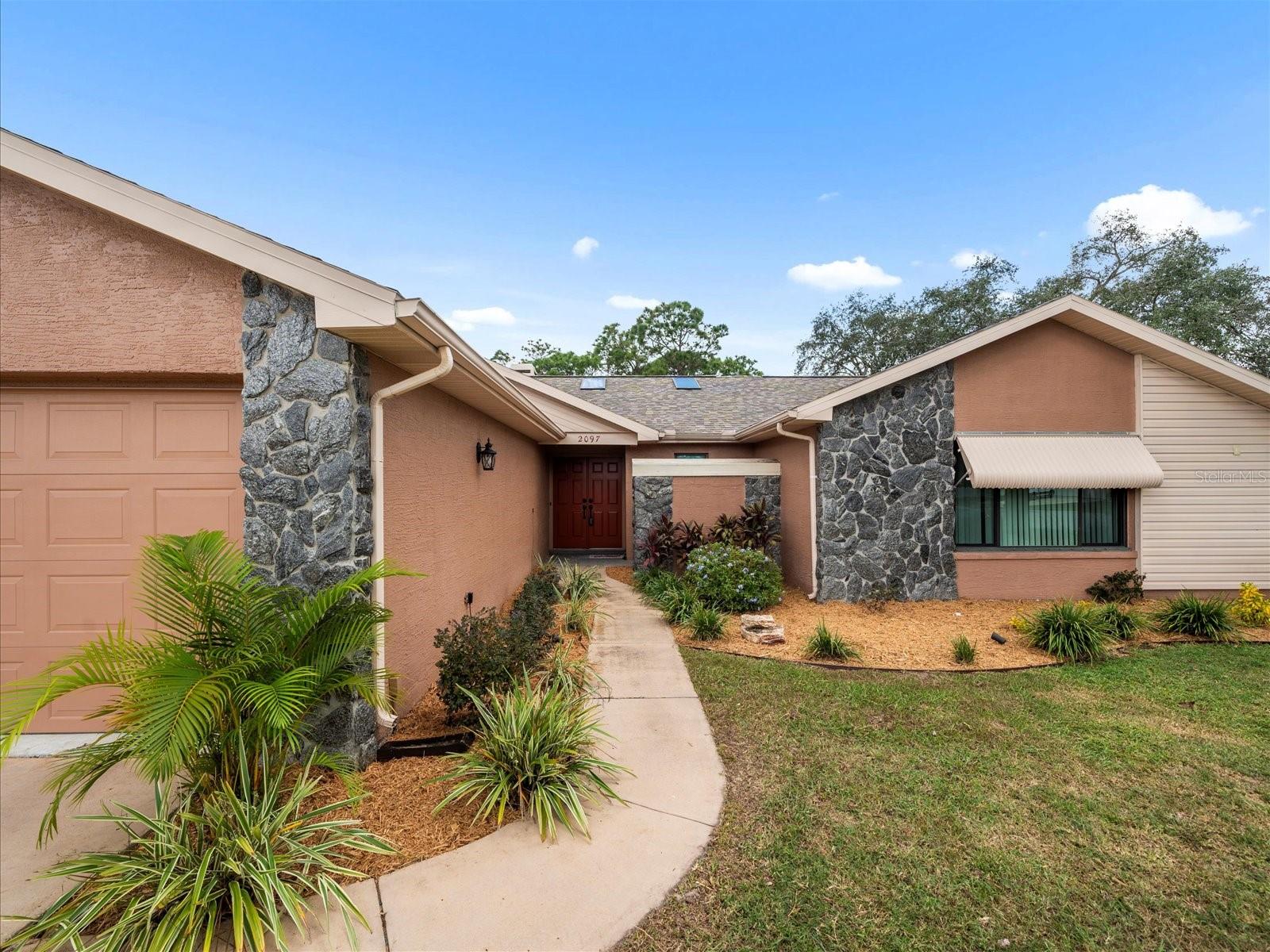 Image 2 of 43 For 2097 Whitewood Avenue