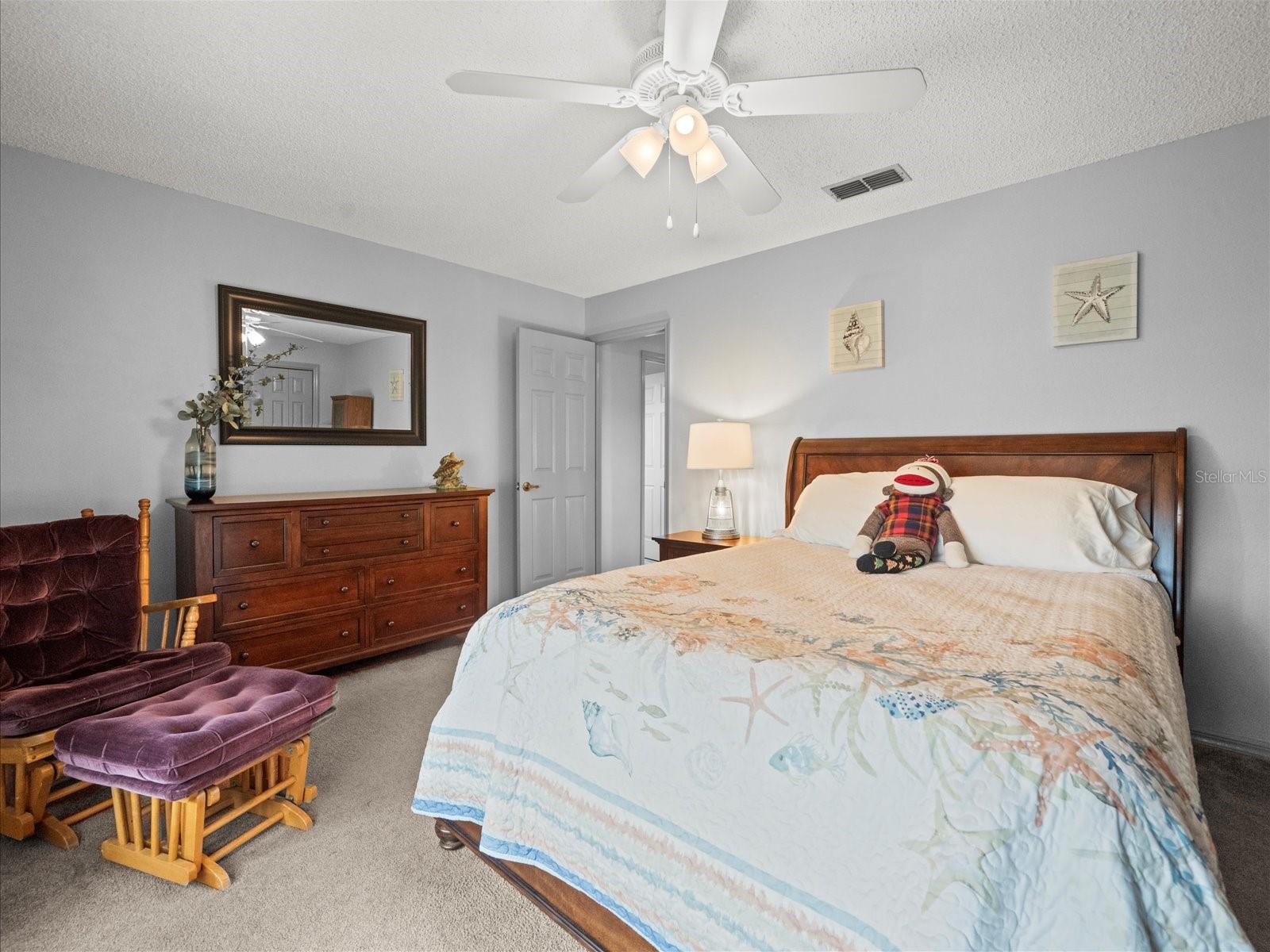 Image 33 of 43 For 2097 Whitewood Avenue