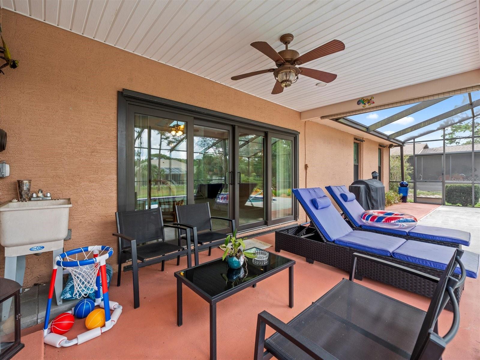 Image 38 of 43 For 2097 Whitewood Avenue