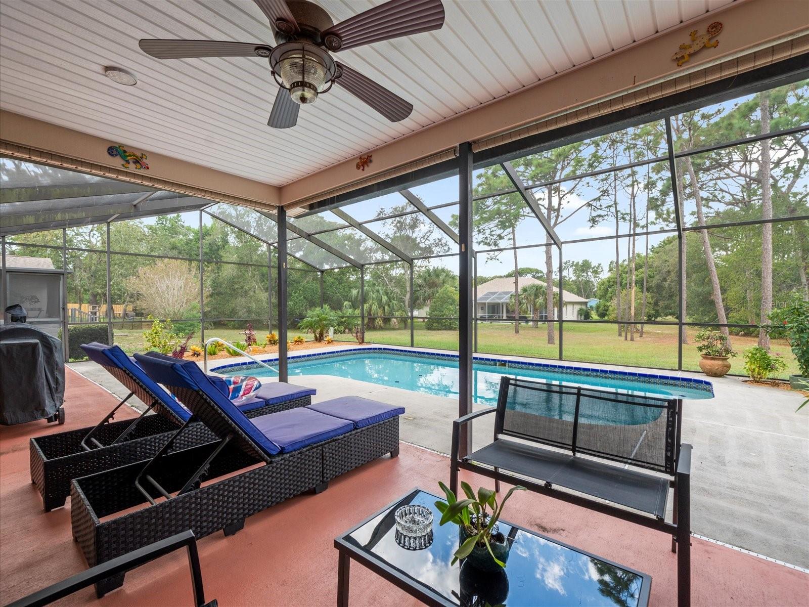 Image 39 of 43 For 2097 Whitewood Avenue