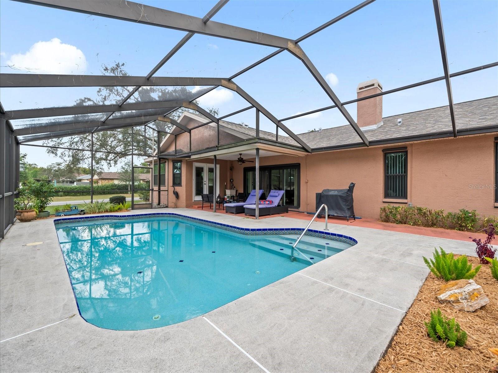 Image 5 of 43 For 2097 Whitewood Avenue