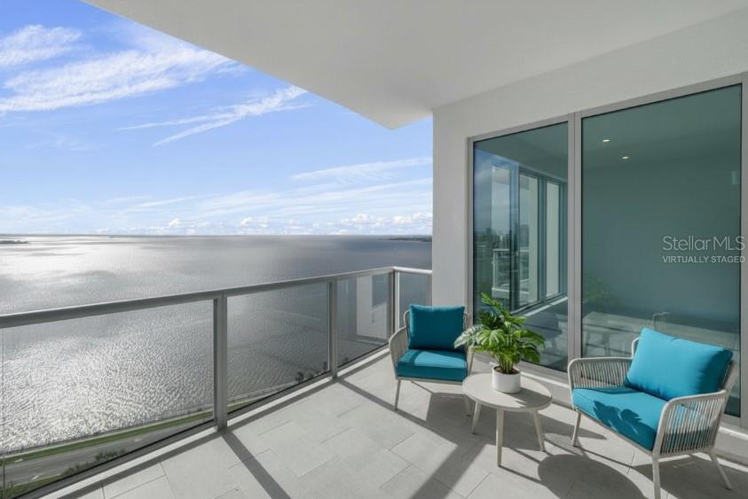 Image 11 of 61 For 2910 Barcelona Street 2103