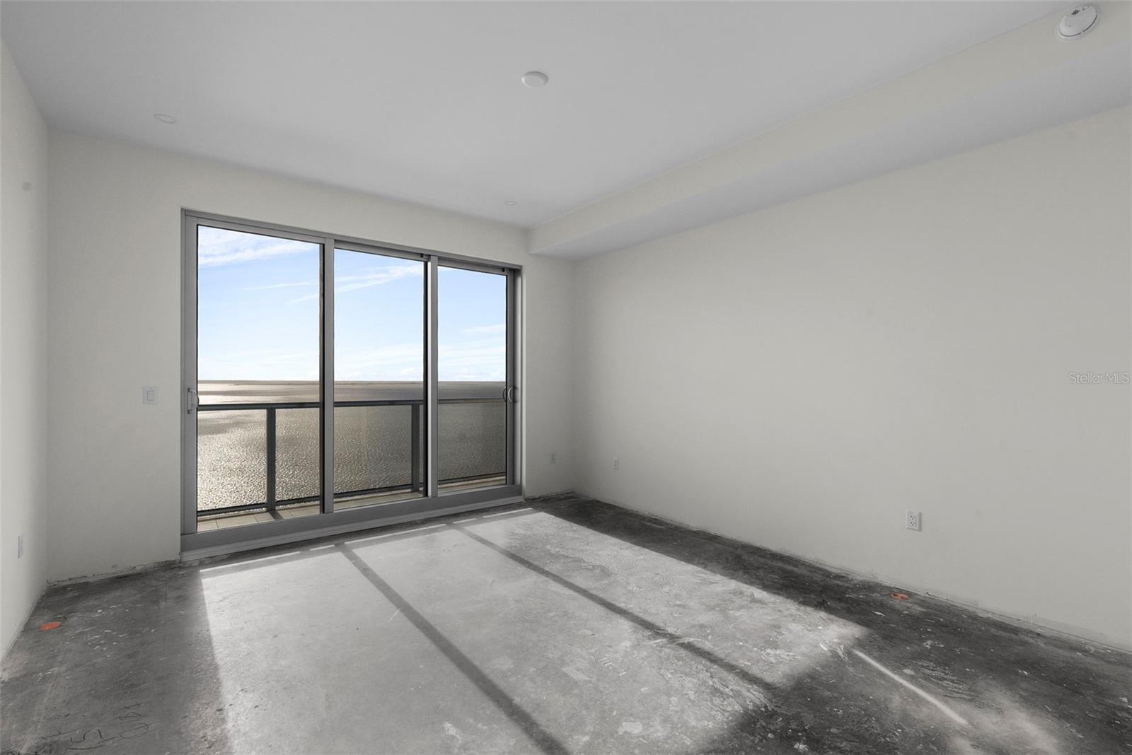 Image 15 of 61 For 2910 Barcelona Street 2103