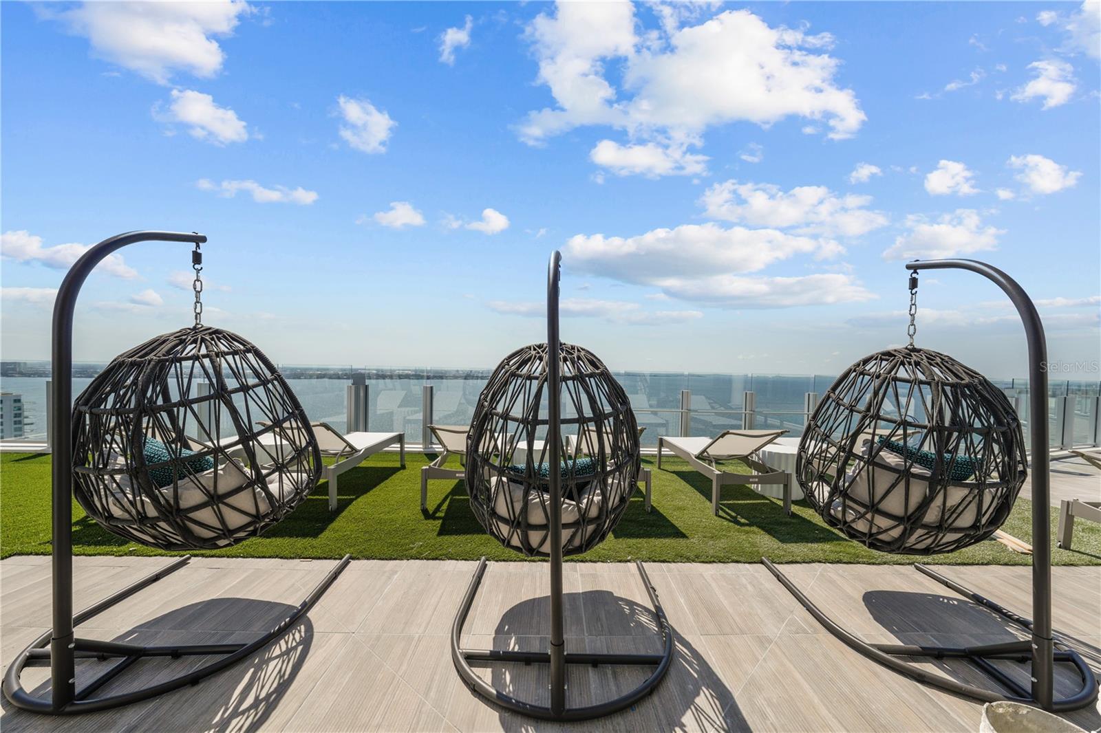 Image 45 of 61 For 2910 Barcelona Street 2103