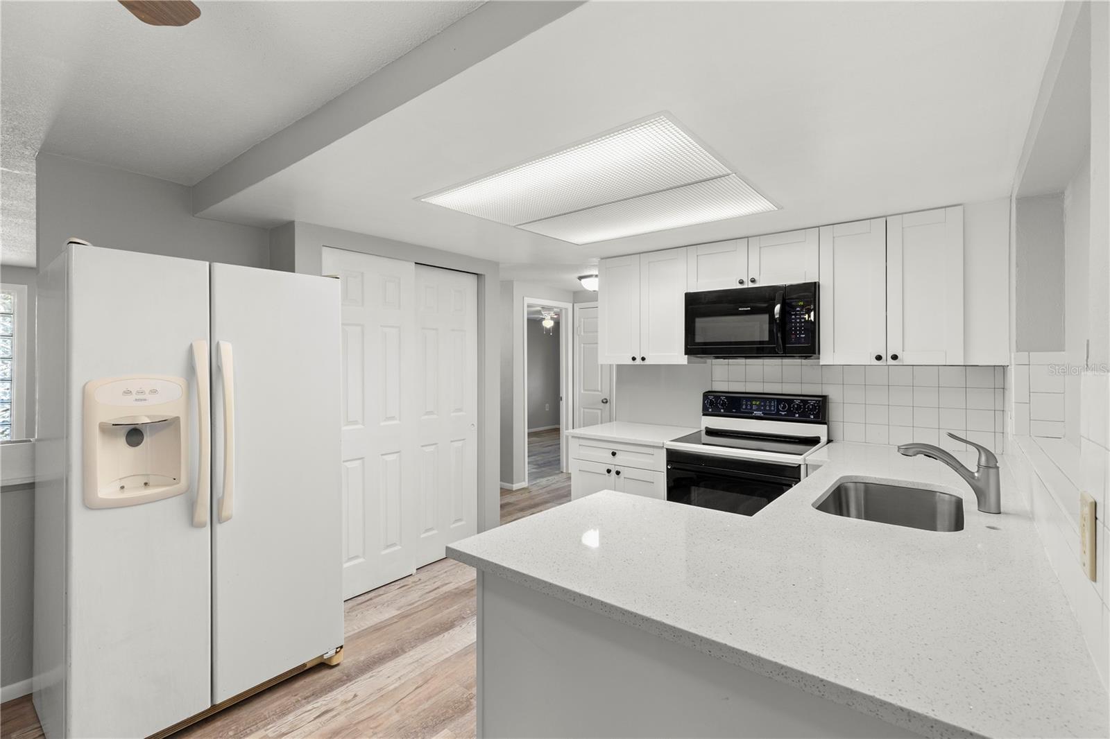 Image 10 of 34 For 9030 Unicorn Avenue