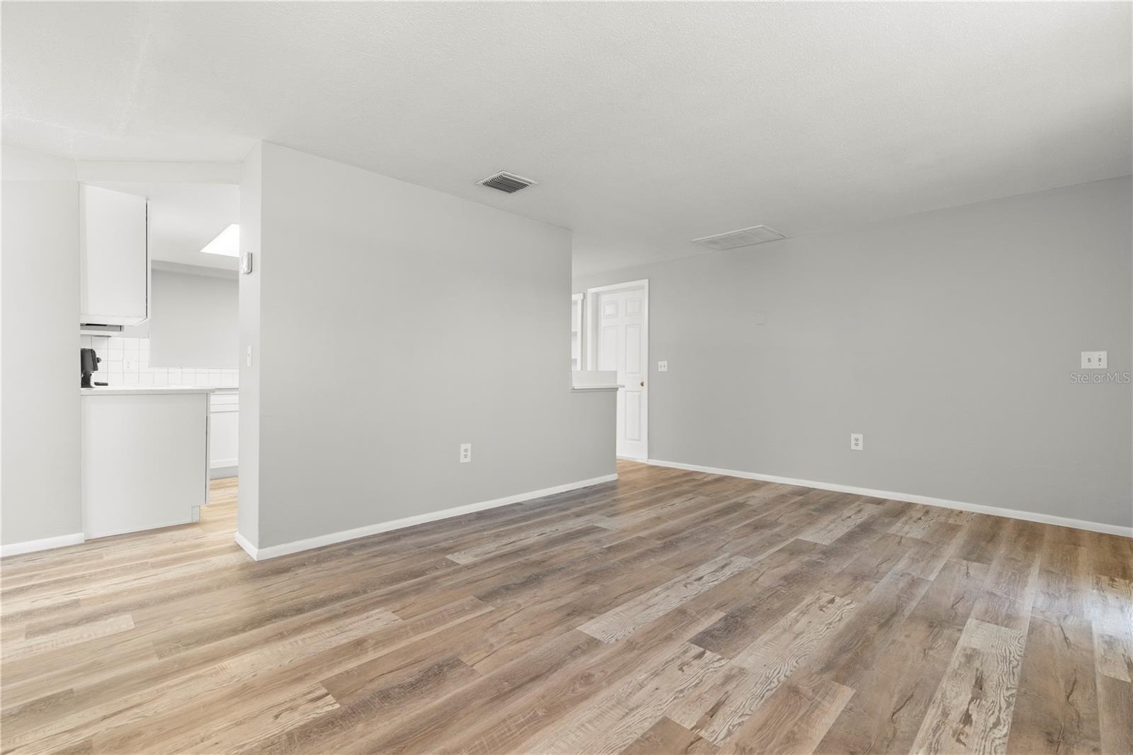 Image 5 of 34 For 9030 Unicorn Avenue