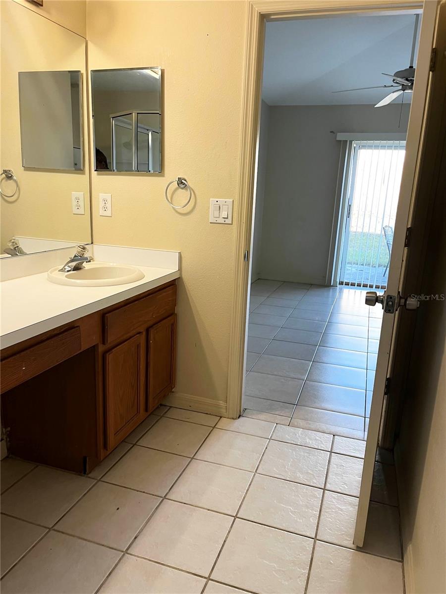 Image 8 of 10 For 12910 Lake Vista Drive
