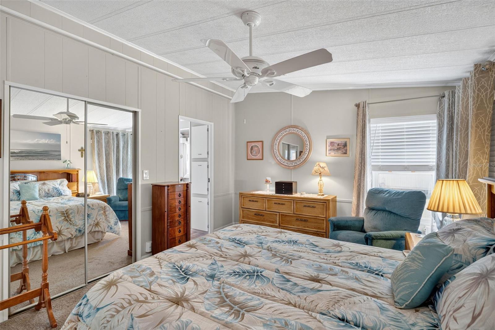 Image 17 of 79 For 809 Villa Del Sol Drive