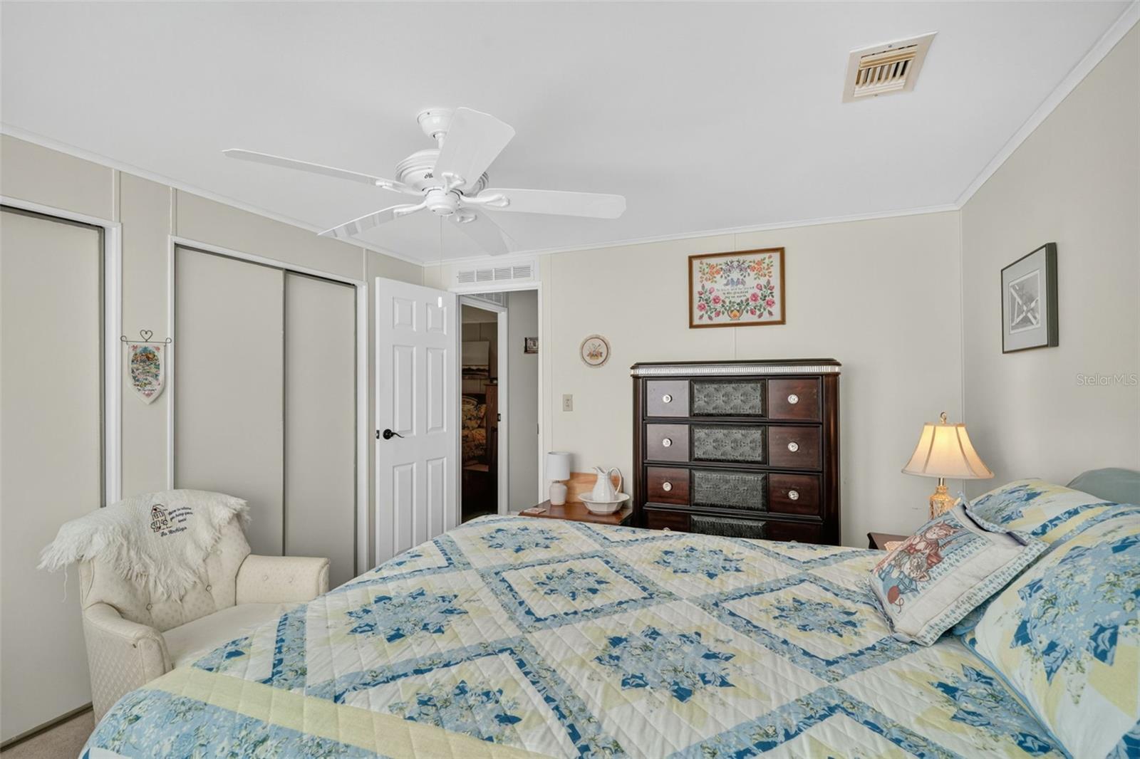 Image 22 of 79 For 809 Villa Del Sol Drive