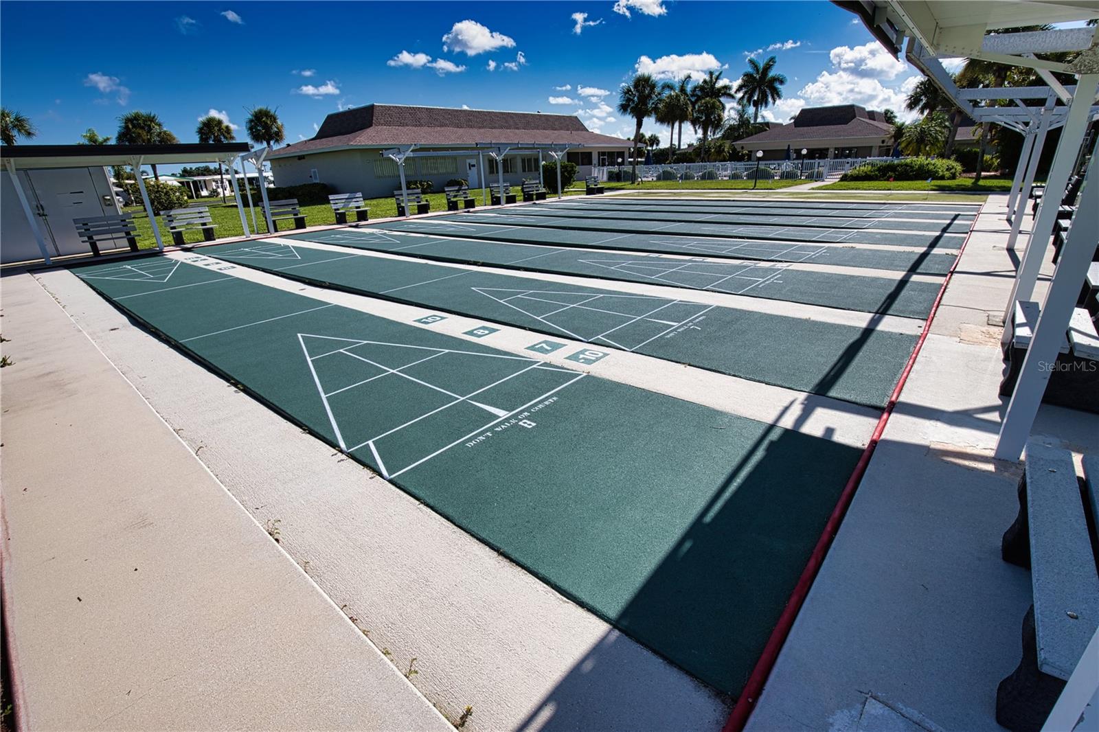 Image 38 of 79 For 809 Villa Del Sol Drive