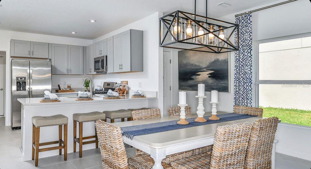 Image 15 of 17 For 13807 Shellmore Avenue